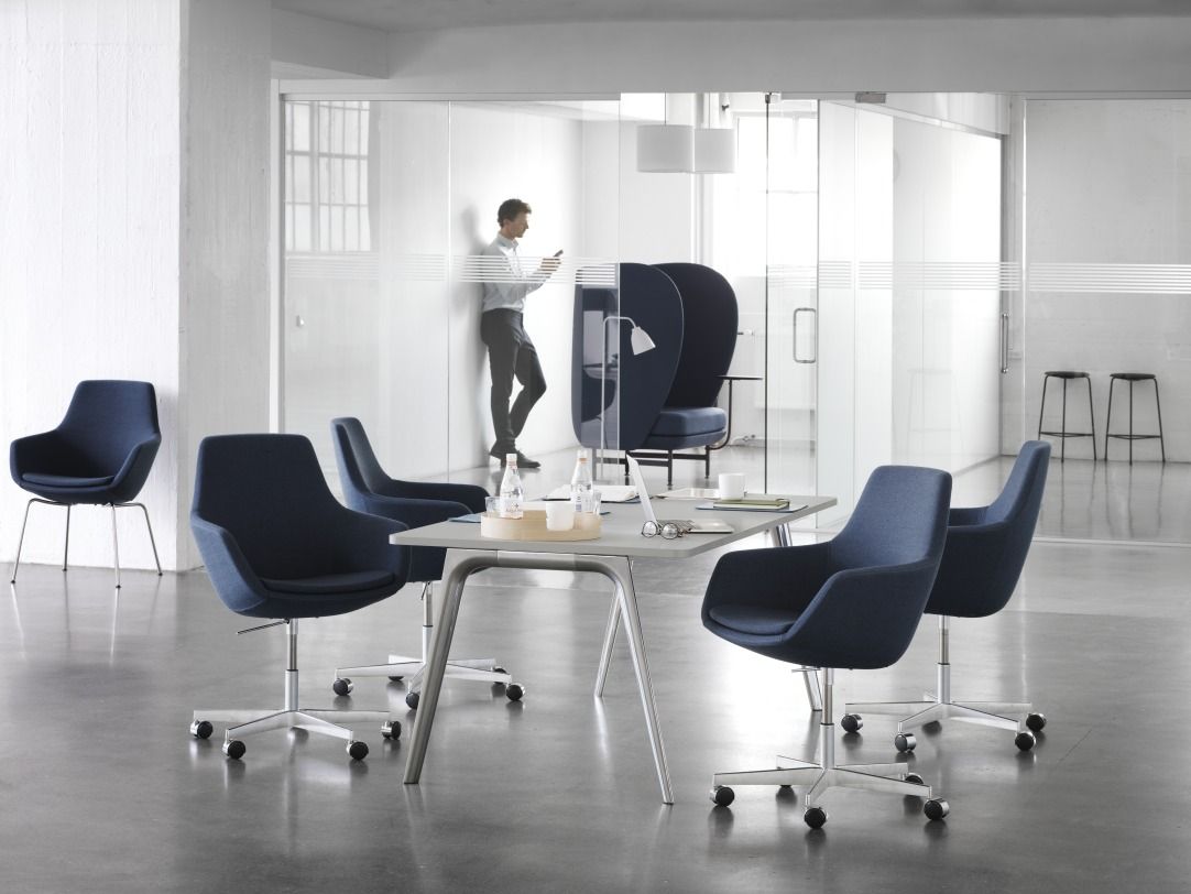 JH1001 Plenum 1-seater armchair Fritz Hansen