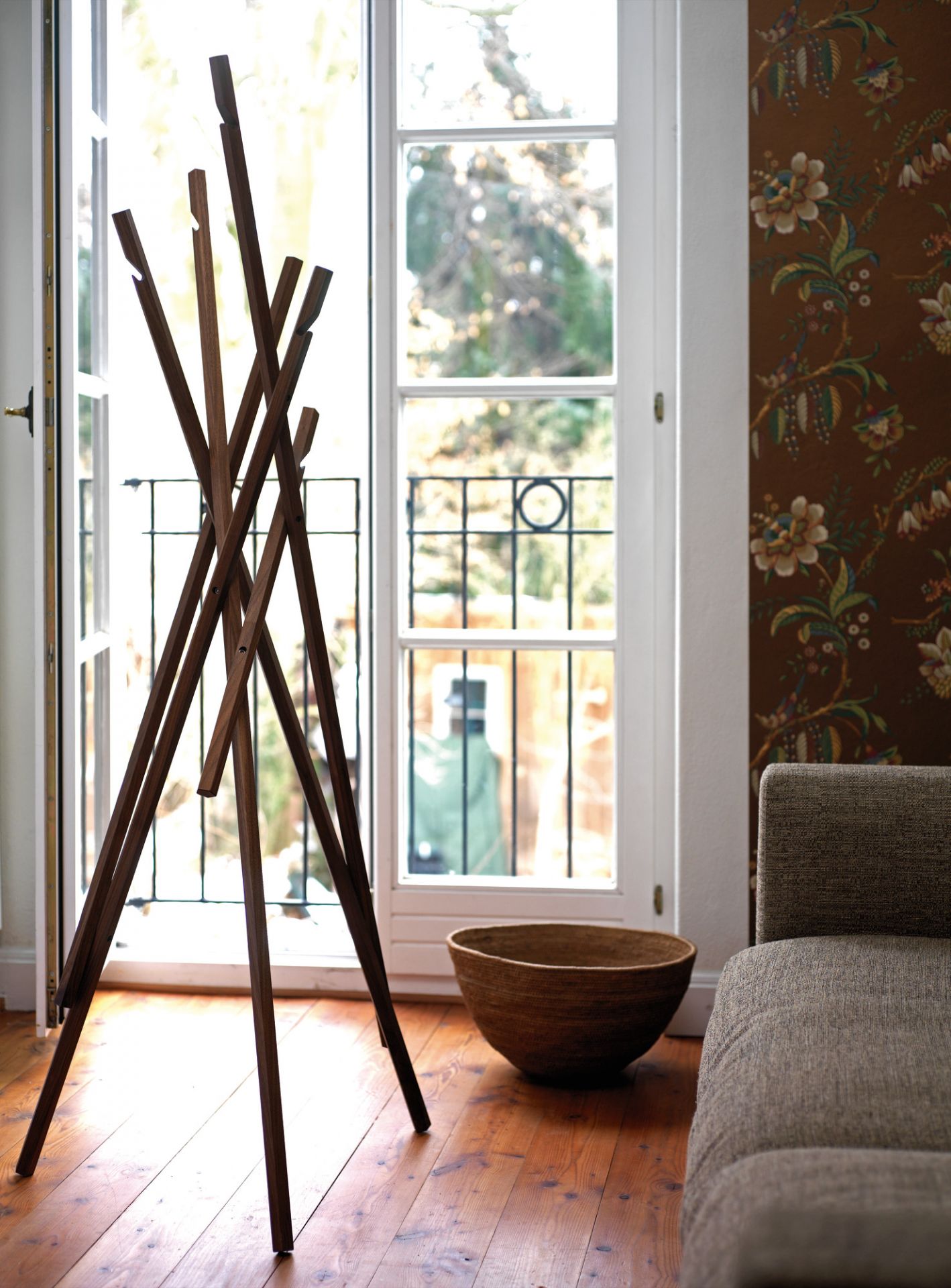 Sticks Coat rack Schönbuch walnut
