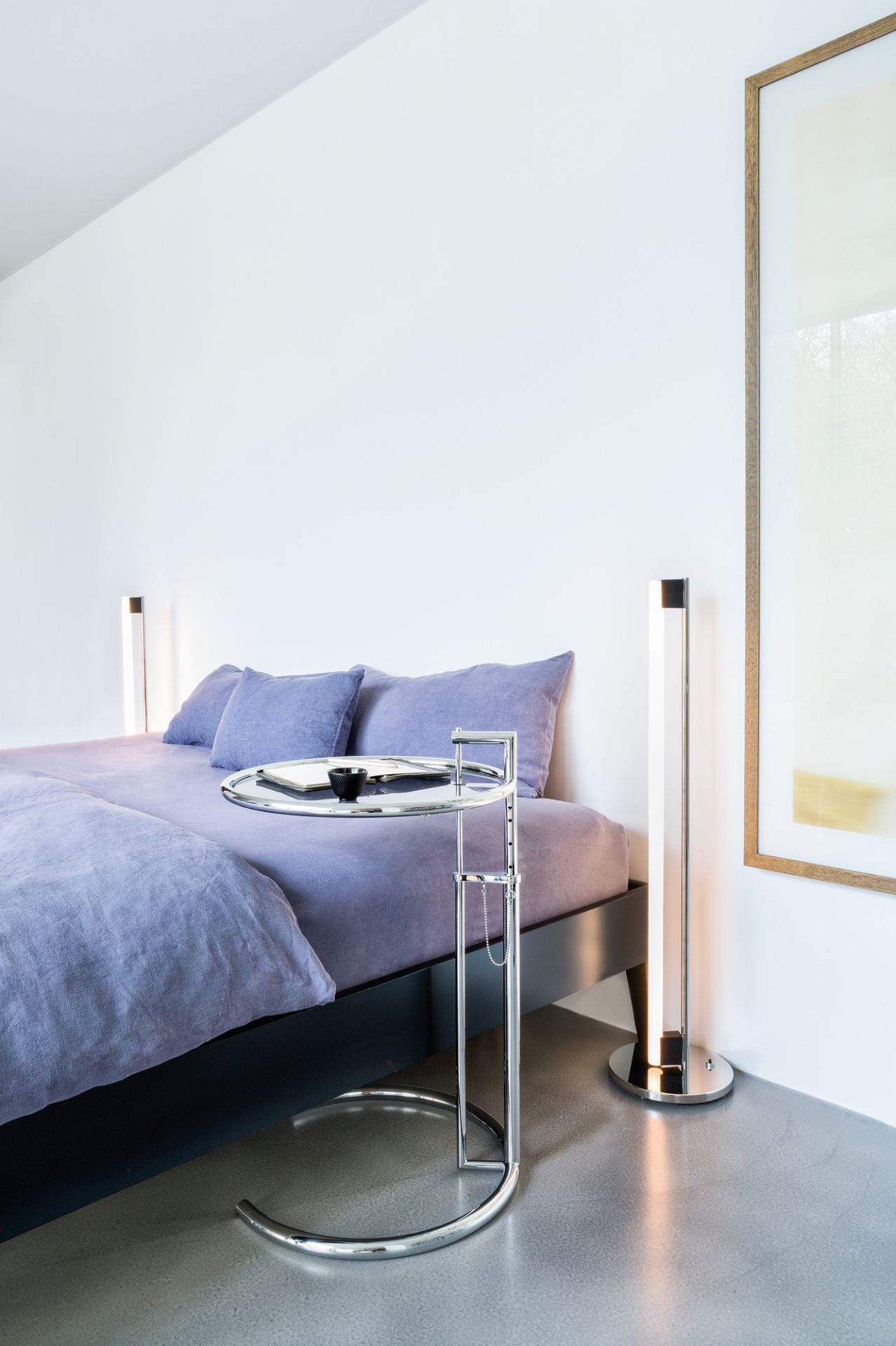 Adjustable Table E1027 Side Table ClassiCon - QUICK SHIP