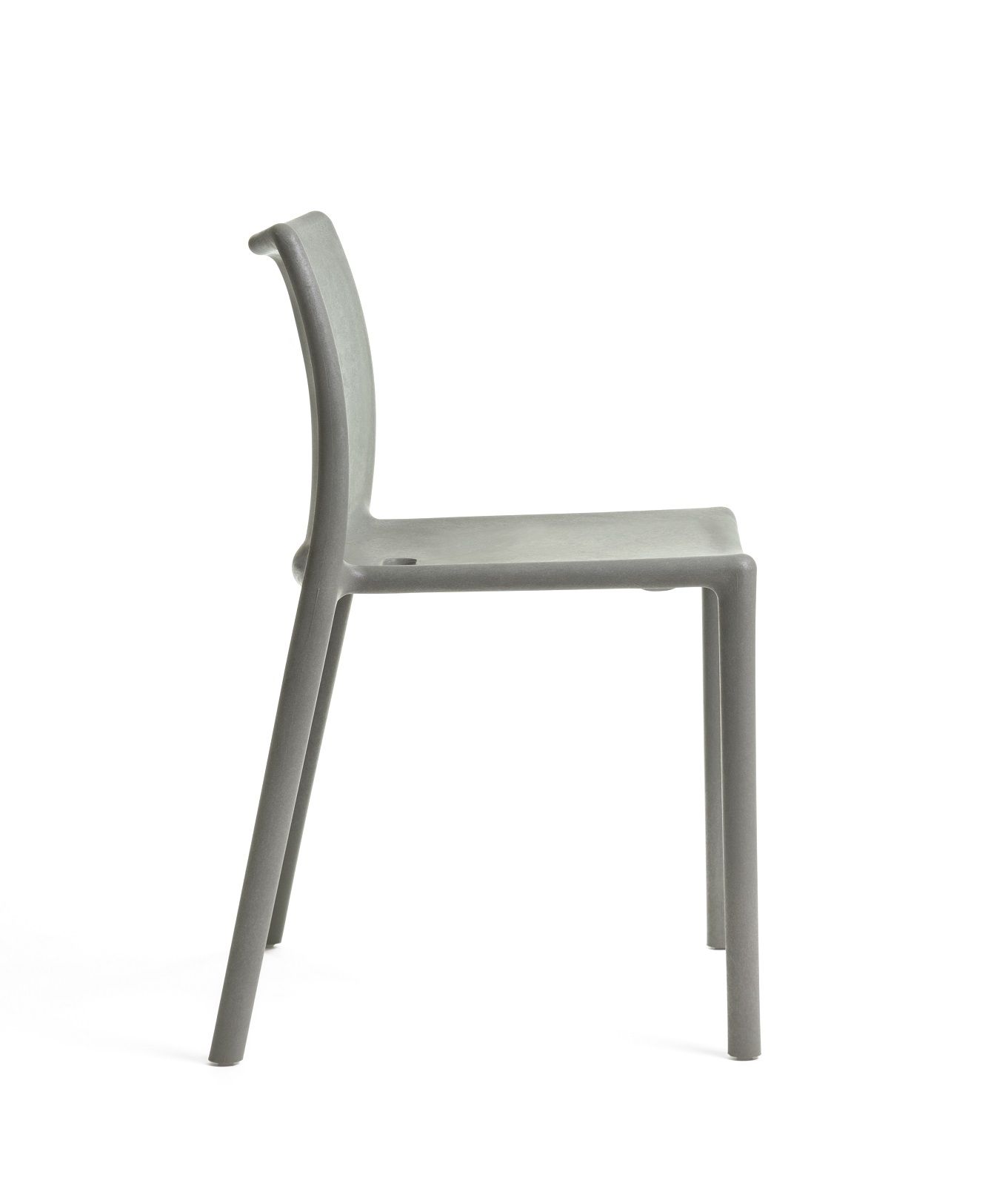 RE Air-Chair Indoor / Outdoor 100% Recycled Chair Magis 