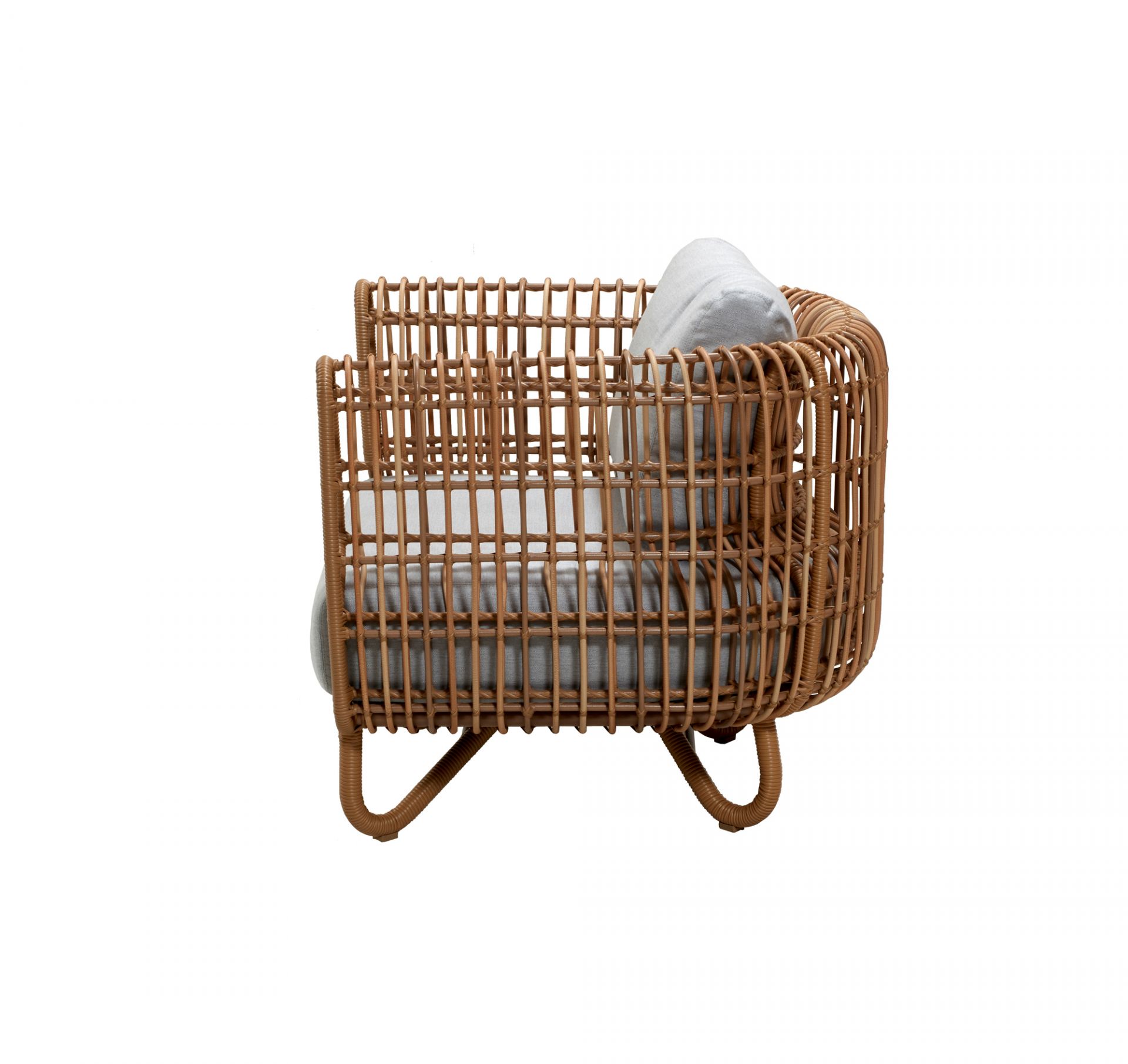 Nest Outdoor Lounge chair with cushion Cane-Line