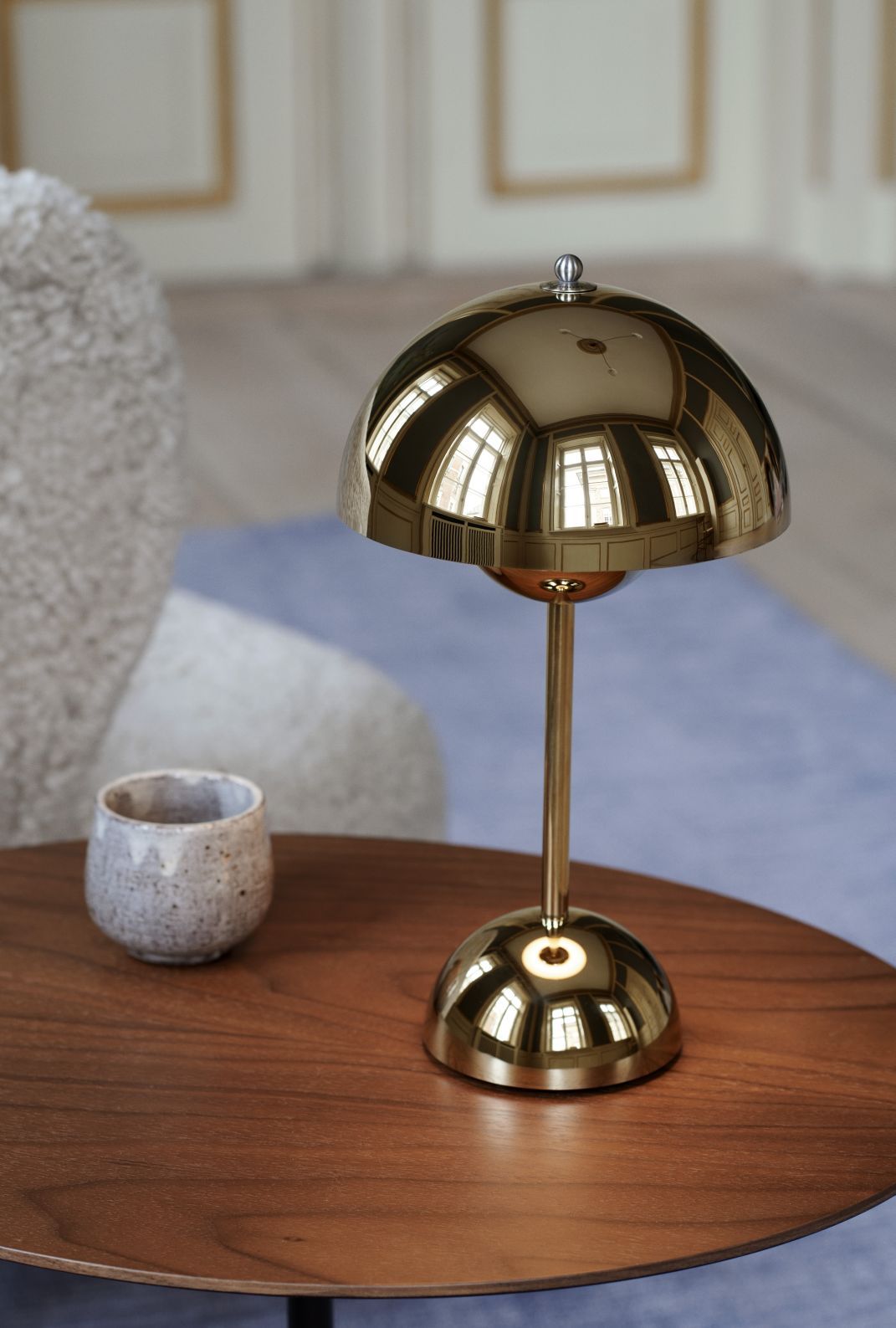 Lato LN8 / LN9 side table with Wooden top AndTradition Walnut - Marble Emparador