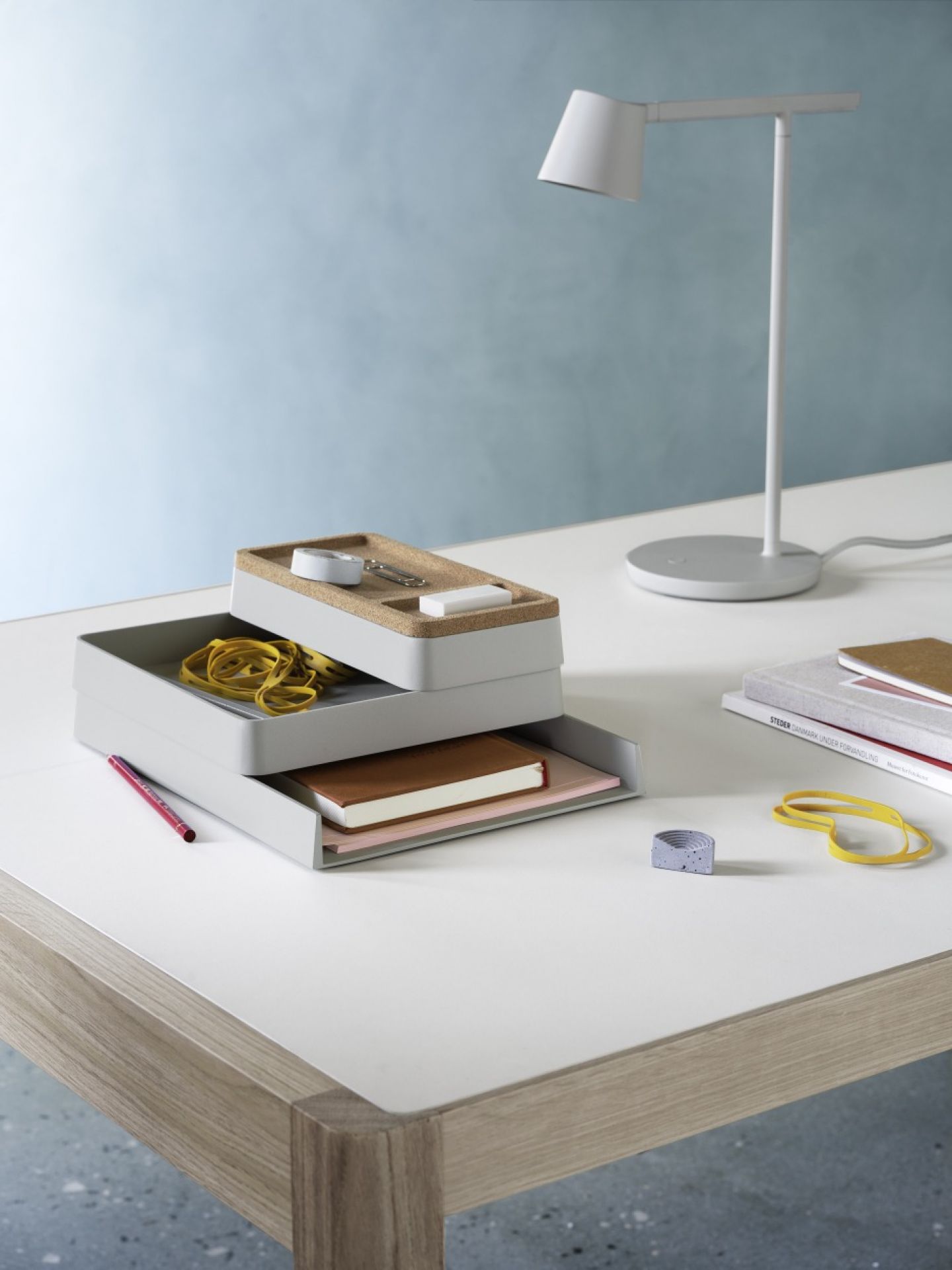 Arrange Desktop Series Configuration 1 Muuto