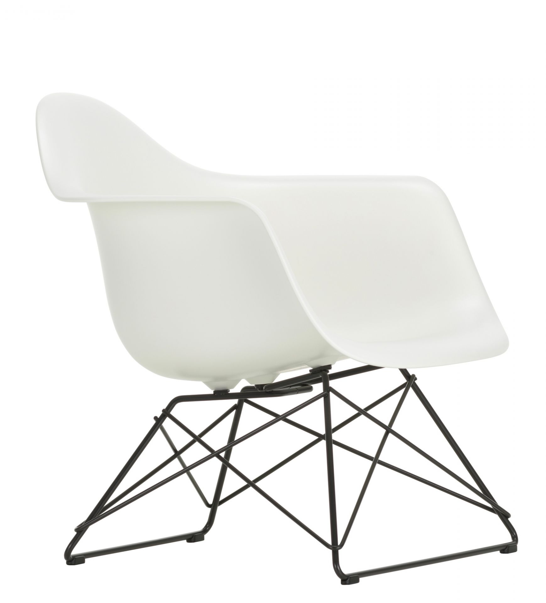 Eames Plastic Arm Chair DAX Chair Vitra Black - Deep black