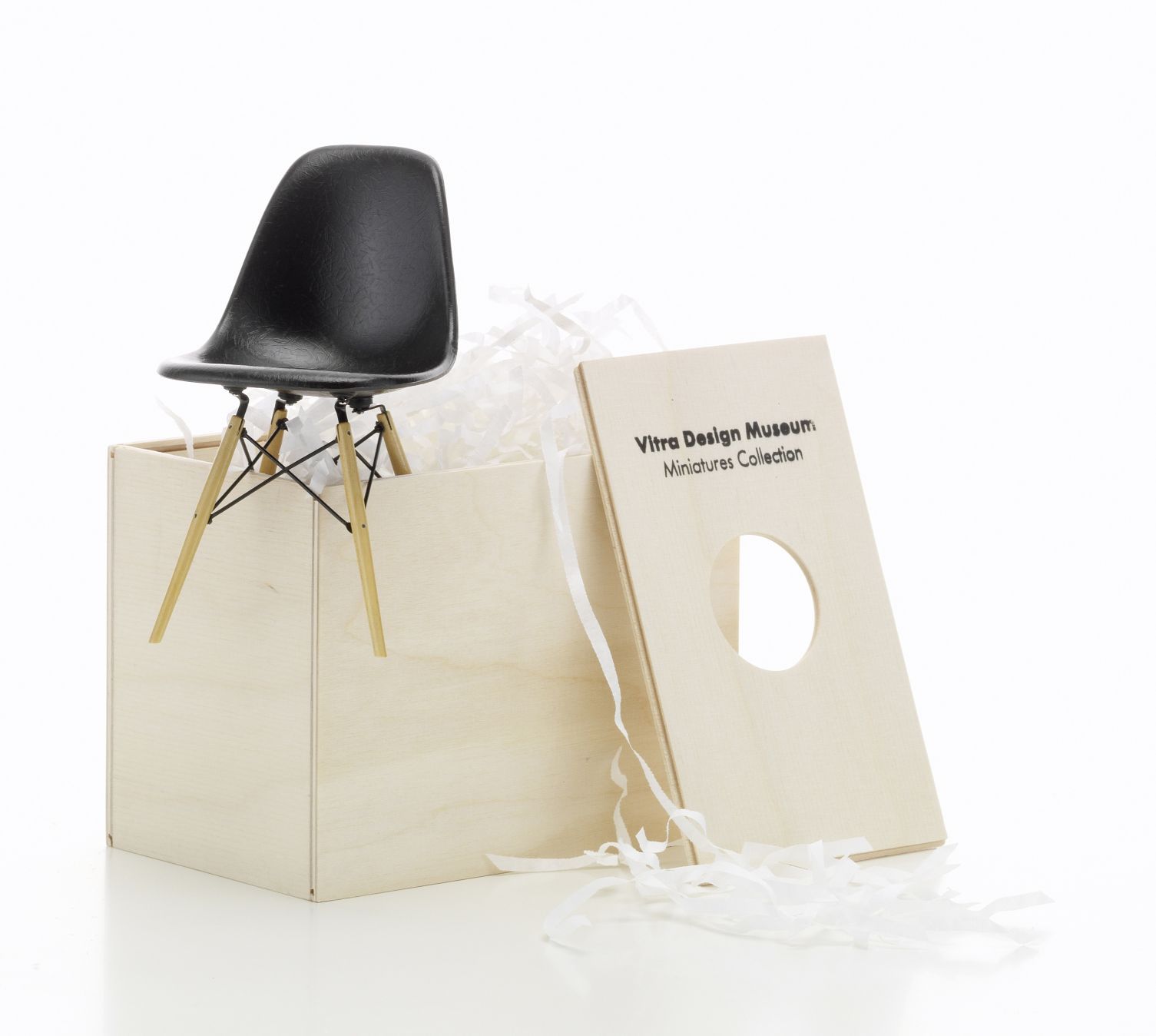 DSW schwarz [1950] Miniatur Chair Vitra