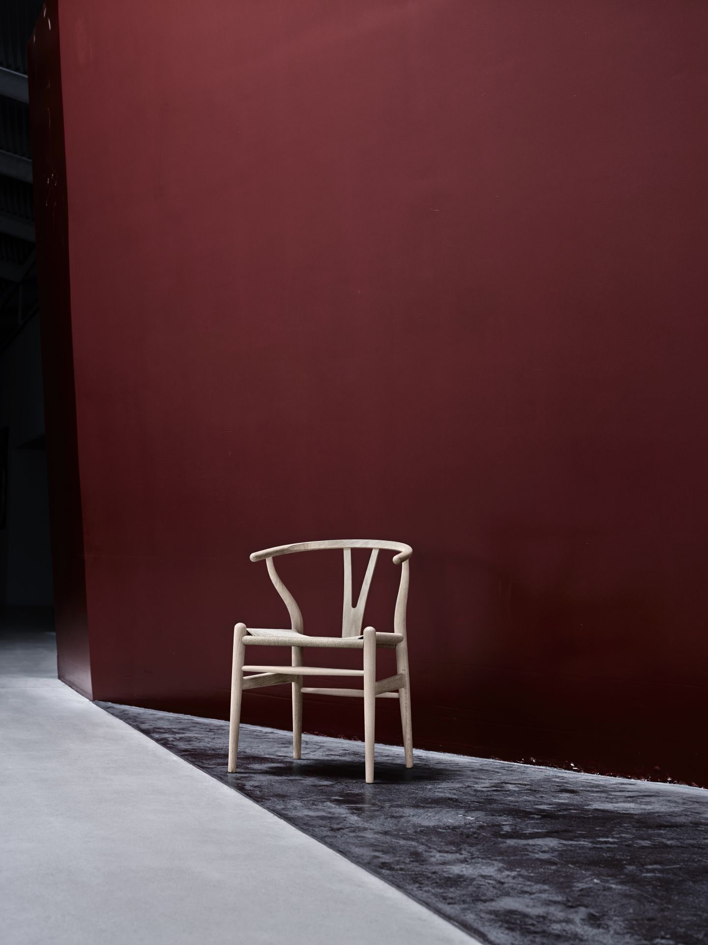 CH24 Wishbone Chair / Y-Chair Oak black Carl Hansen & Søn SINGLE PIECES