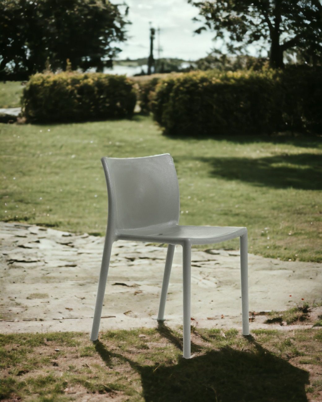 RE Air-Chair Indoor / Outdoor 100% Recycled Chair Magis 