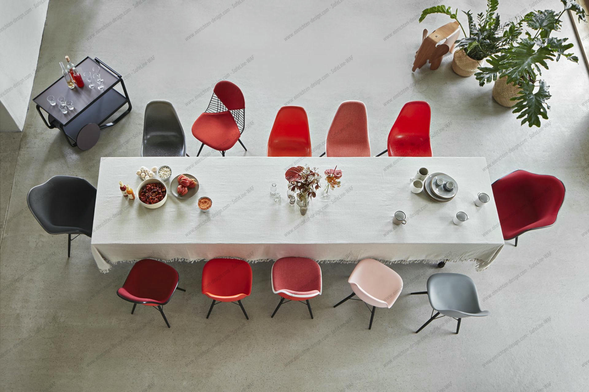 Eames Plastic Arm Chair DAW Chair Vitra Maple yellowish - Rust orange