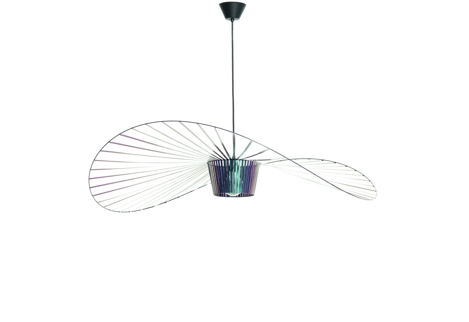 Vertigo Pendelleuchte von Petite Friture, Medium Beetle, mit breitem, horizontalem Schirm und zentralem Leuchtkörper.