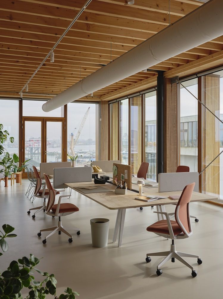 ACX Soft Office Swivel Chair Vitra