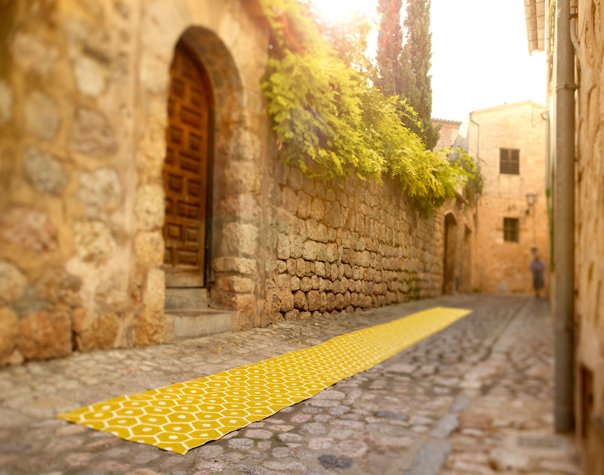 Honey Plastic Carpet 70x225 cm Pappelina