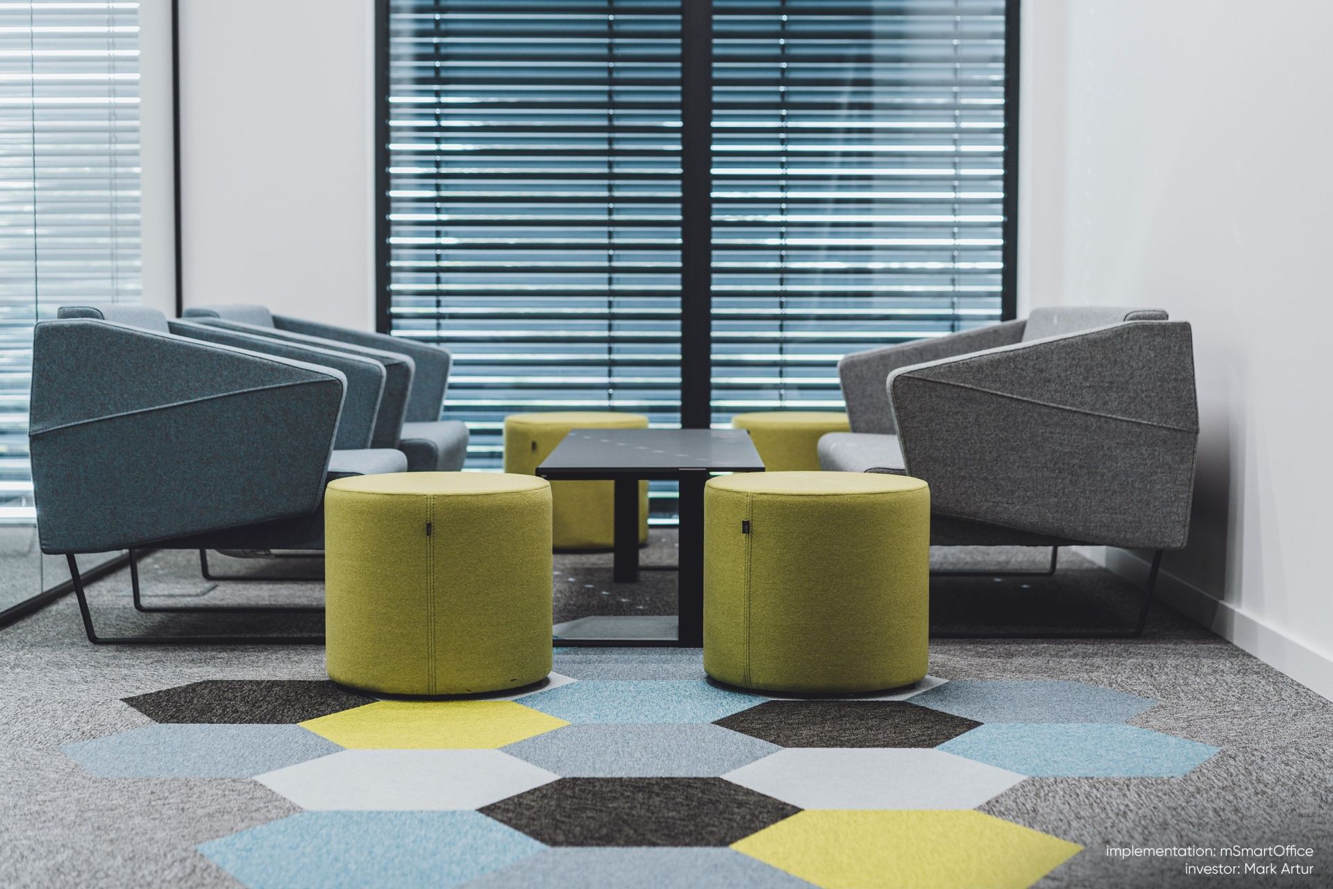 point POP 900 pouf stool Bejot