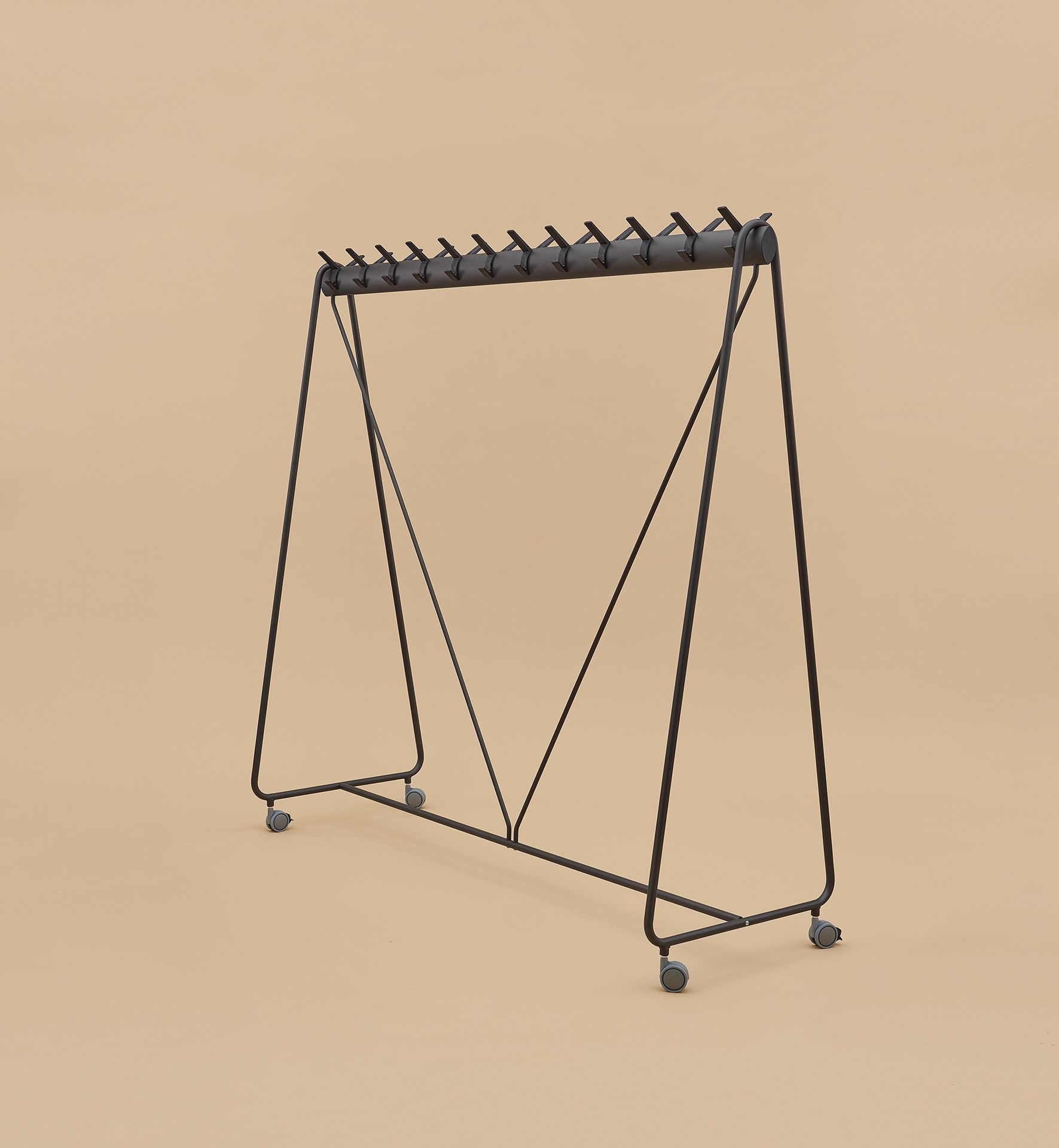 Ellipse Coat hanger on wheels with 24 hooks Segis