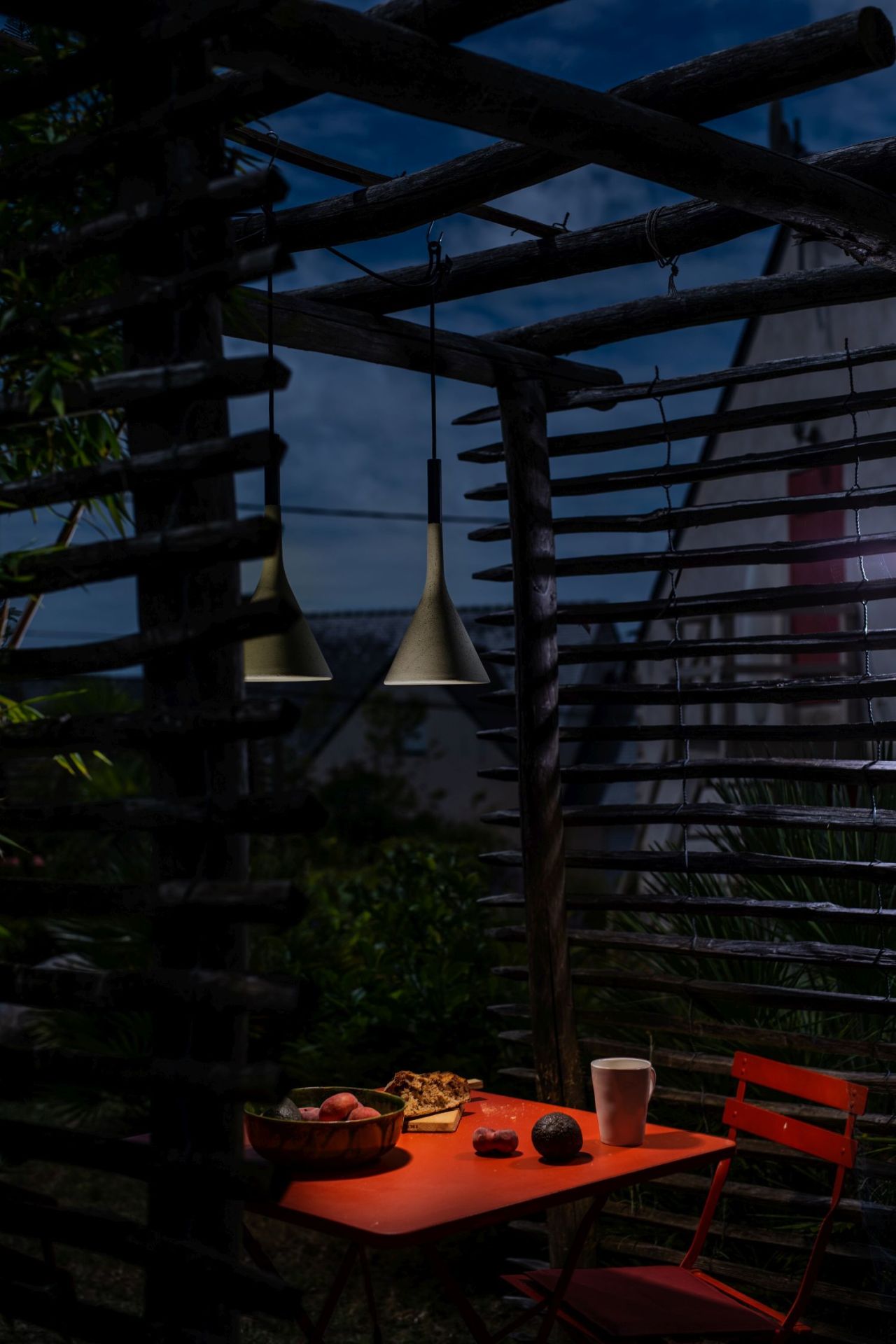 Aplomb Outdoor LED Pendant lamp Grey Foscarini