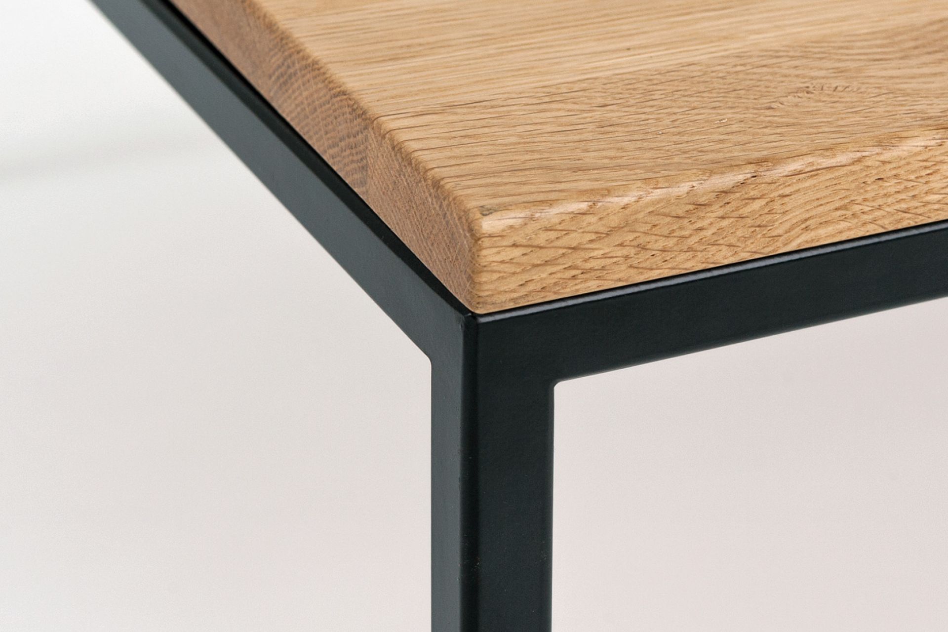 Coffee table Less H 15 2 schw Less H 15/2 coffee table Hans Hansenoak Hans Hansen