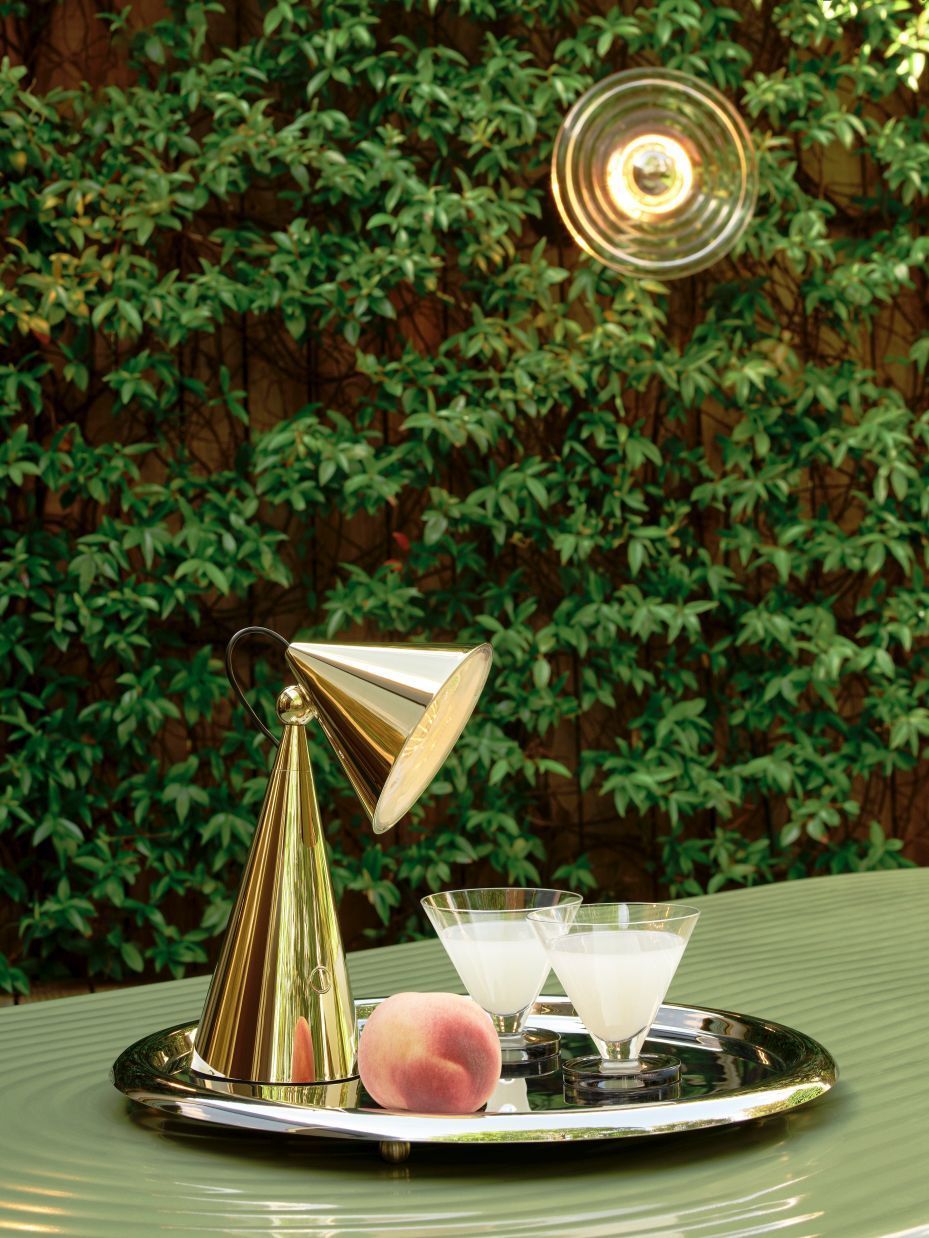 Press Surface Large wall light Tom Dixon