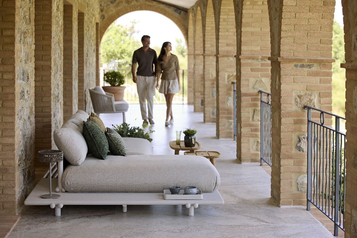 Sticks Platform Sofa with chaise longue Outdoor Cane-Line