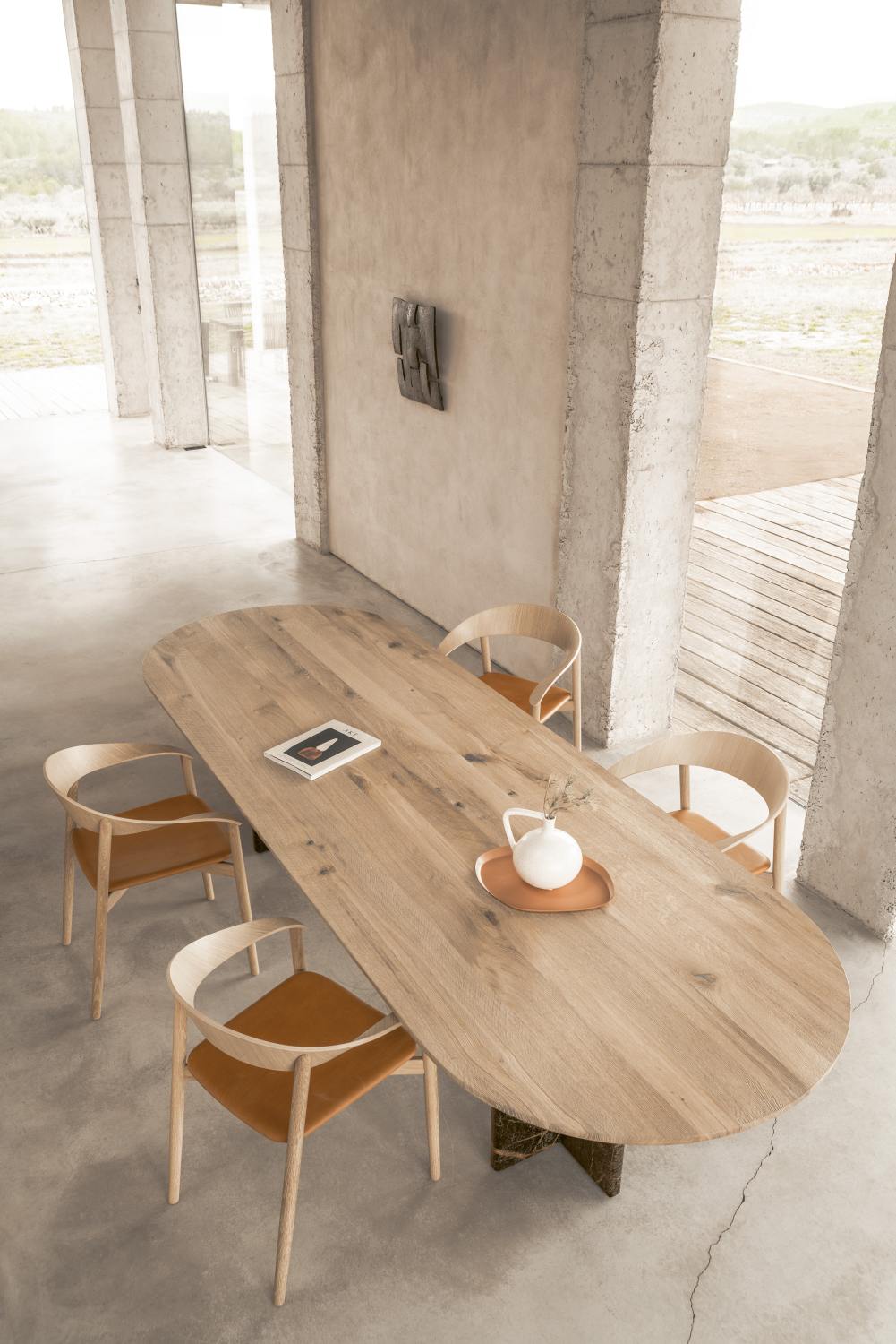 BC17 T-Rox table oval dining table Janua 