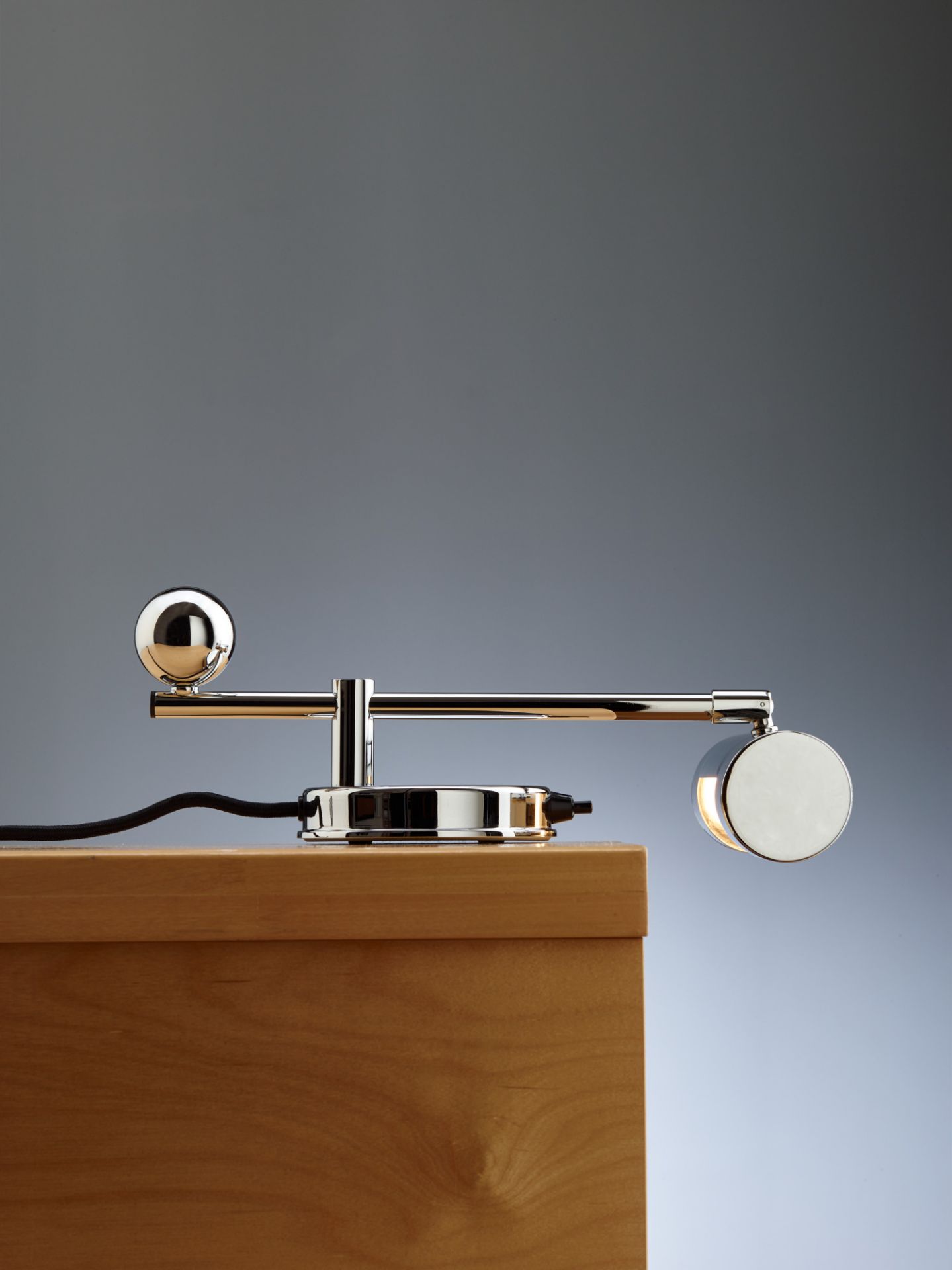 DS 28 / DS28 De Stijl Piano Lamp Tecnolumen