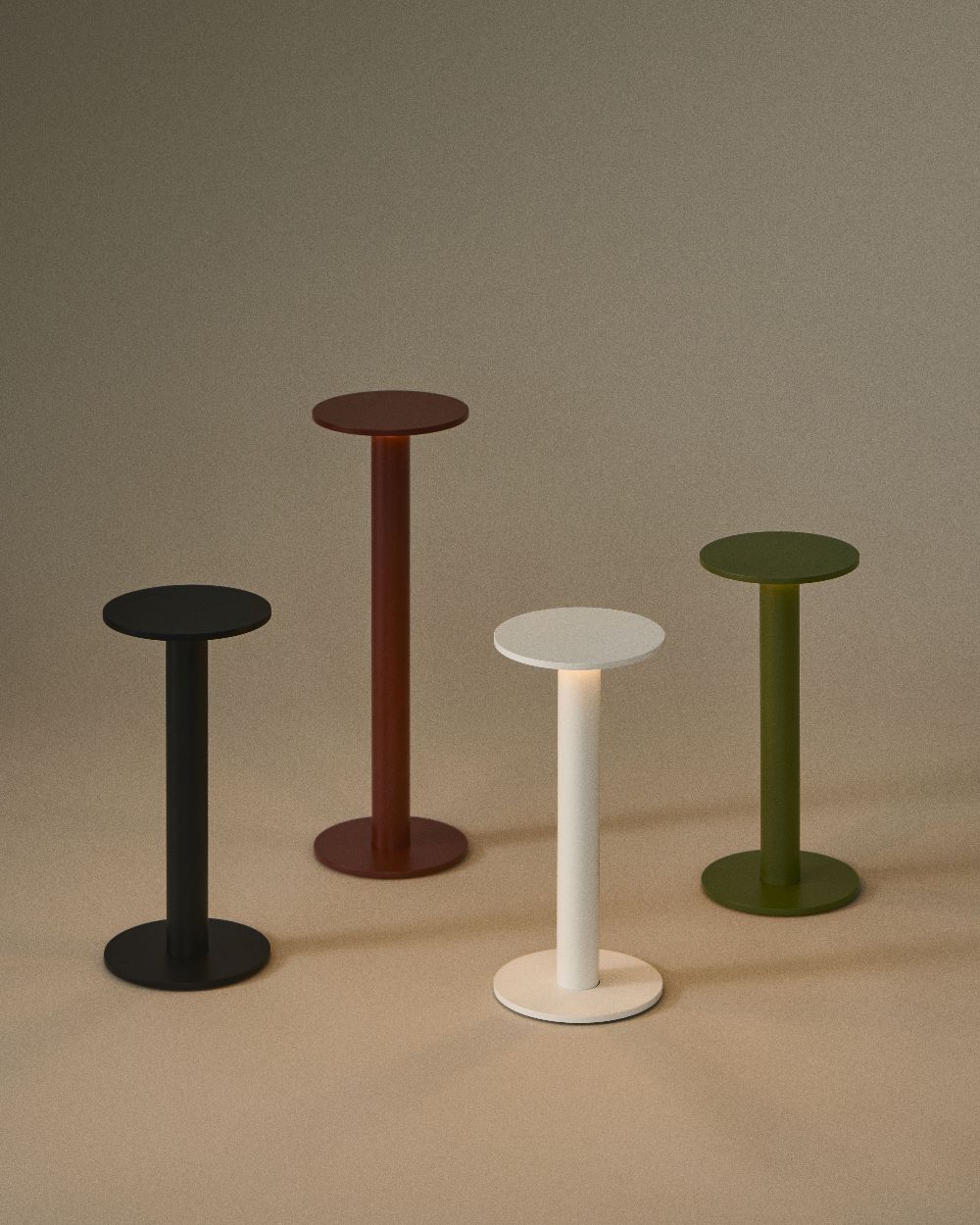 Host Portable rechargeable lamp / table lamp Hay