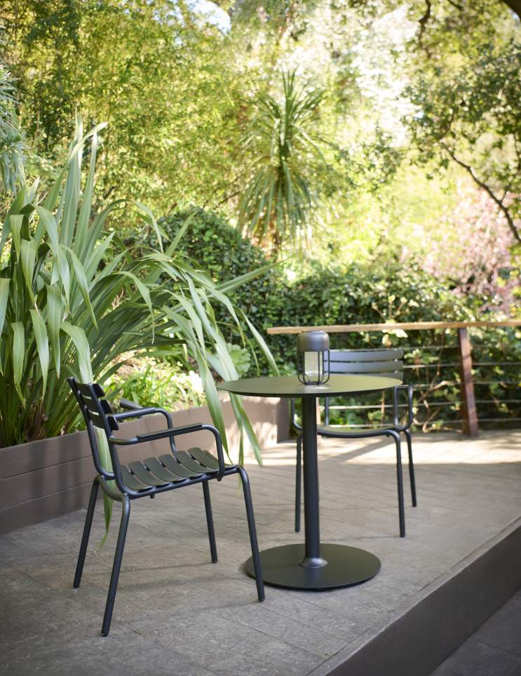 Pico Café Table Side Table Outdoor Houe
