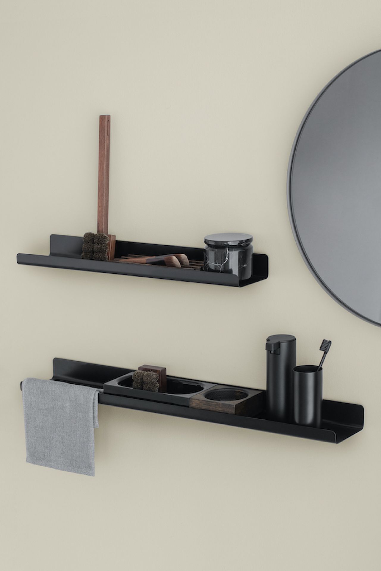 MODO Wall Shelf Black Blomus SINGLE PIECES