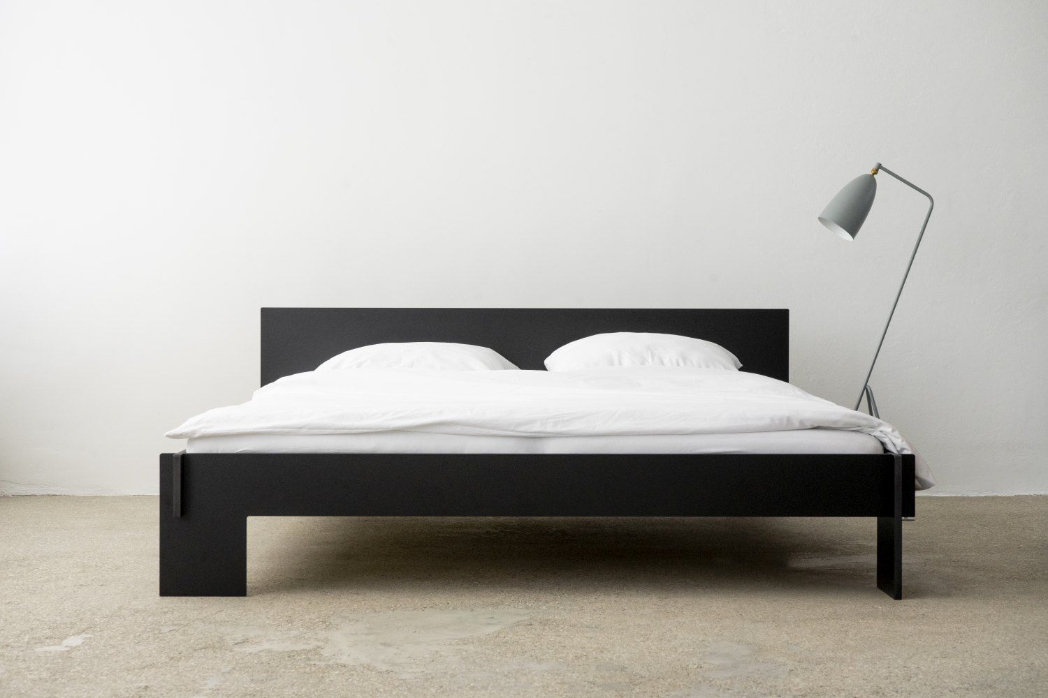  Seven sleeper bed with headboard Nils Holger Moormann