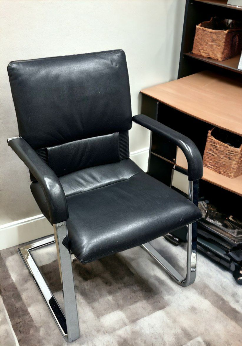 Figura metal cantilever chair Vitra USED MODEL
