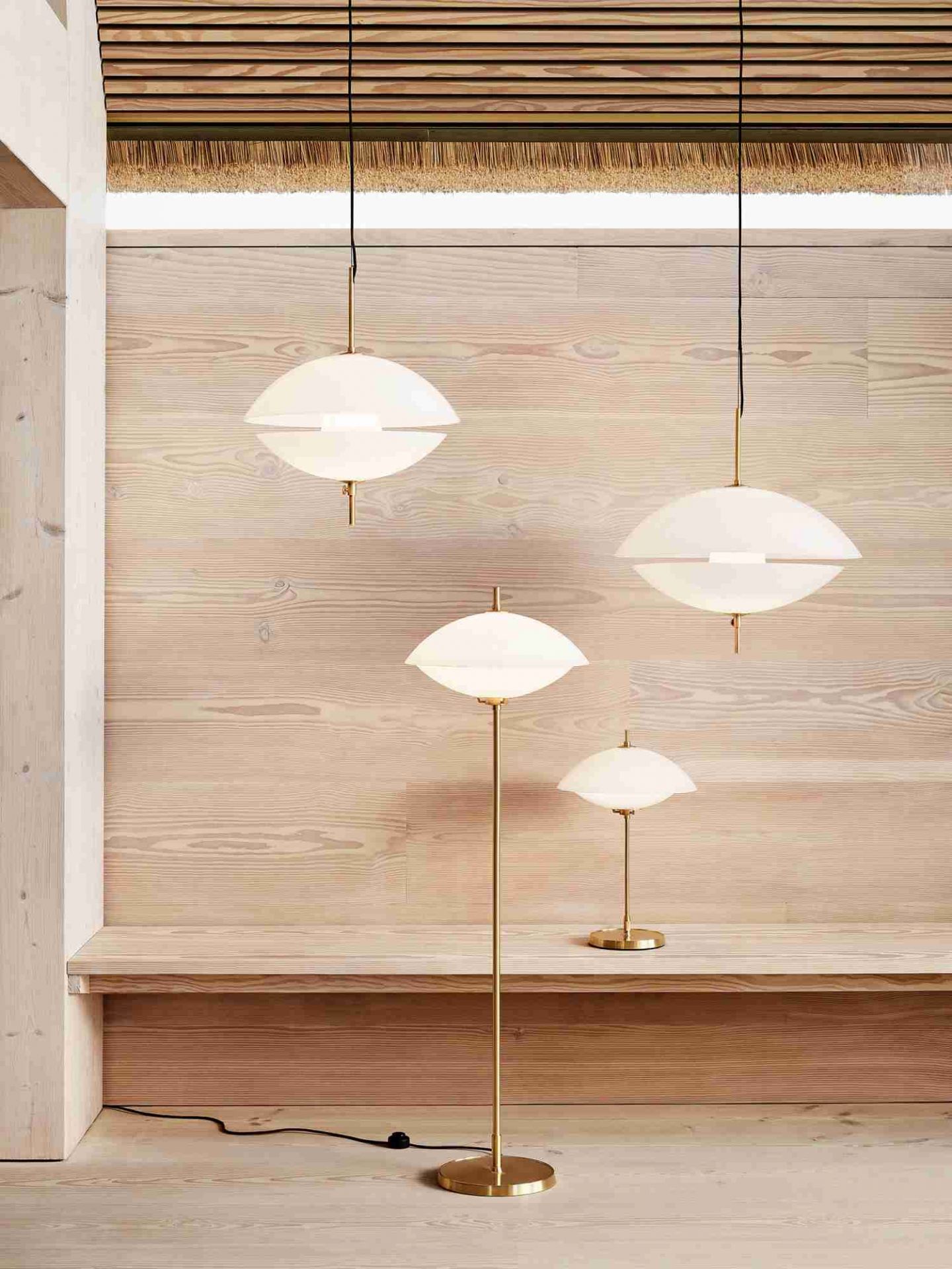 Clam Table lamp Fritz Hansen table lamp