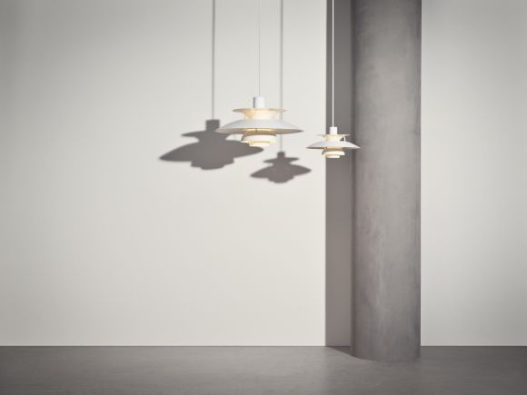 PH 5 Mini Monochrome Pendant light Louis Poulsen Burgundy