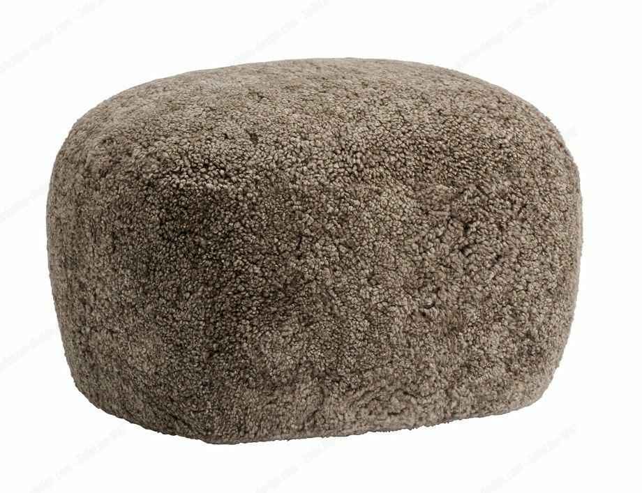 Brauner Little Big Pouf Hocker von NORR11, runder Sitzhocker mit weicher, strukturierter Oberfläche.
