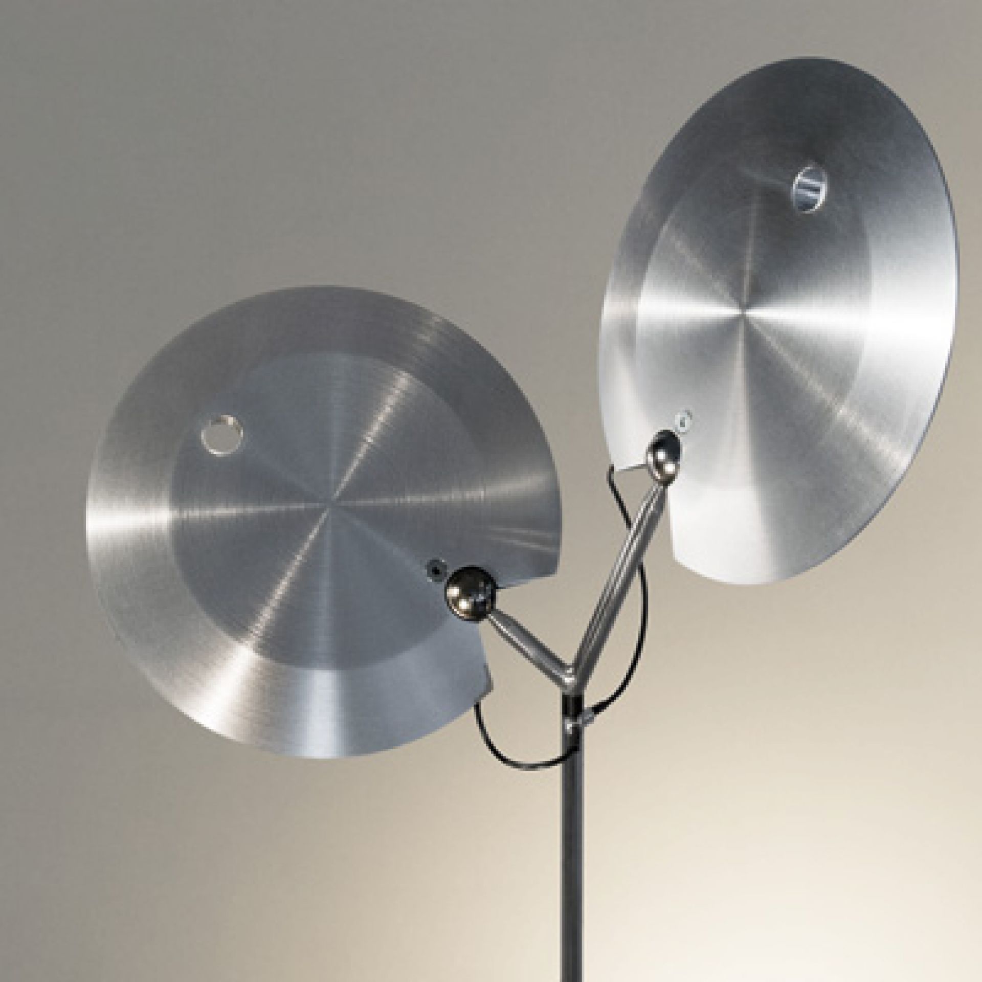 OyO S Floor Lamp Baltensweiler