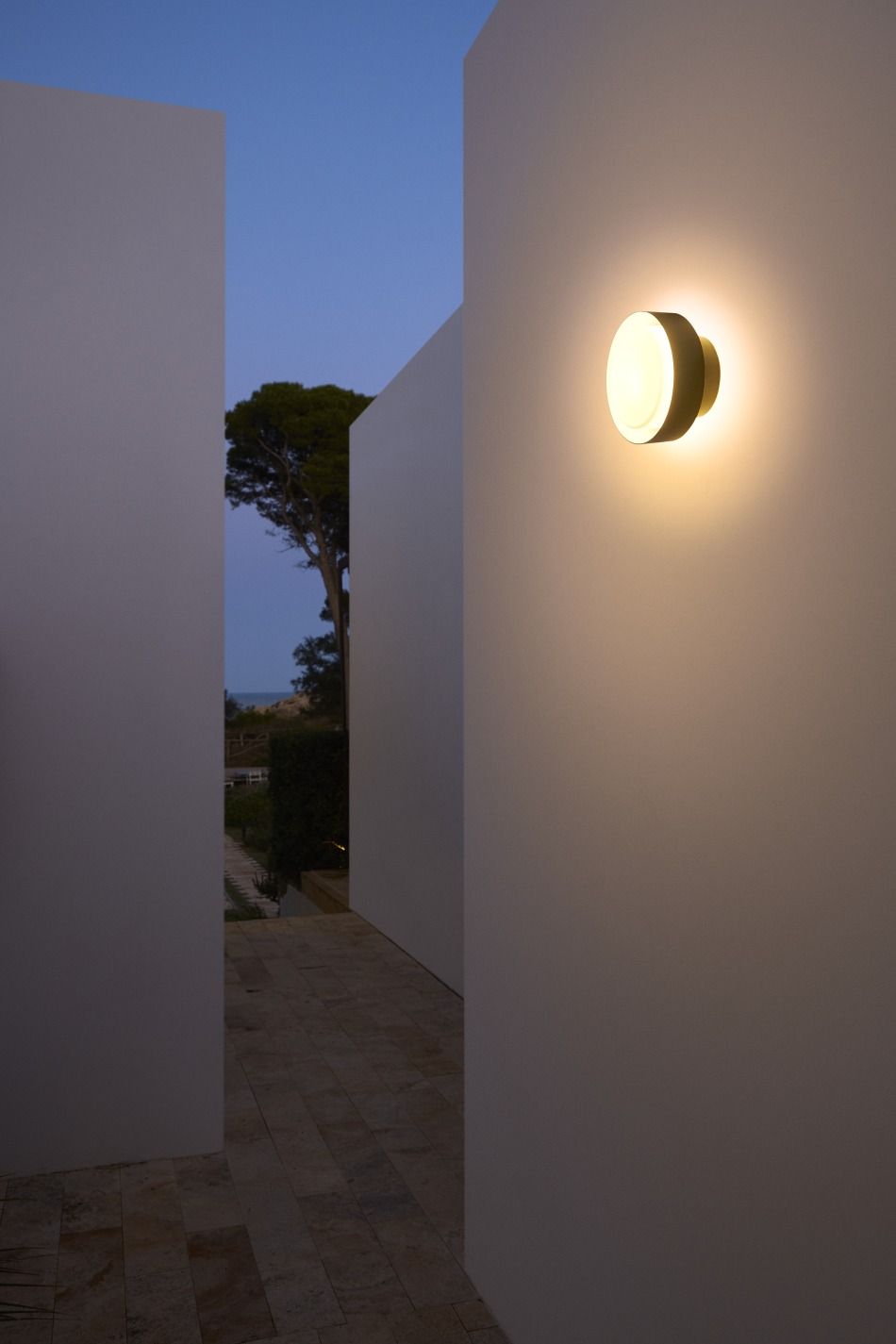 Plaff-On! 16 IP65 Wall light marset Rusty brown