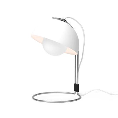 FlowerPot VP4 table lamp AndTradition