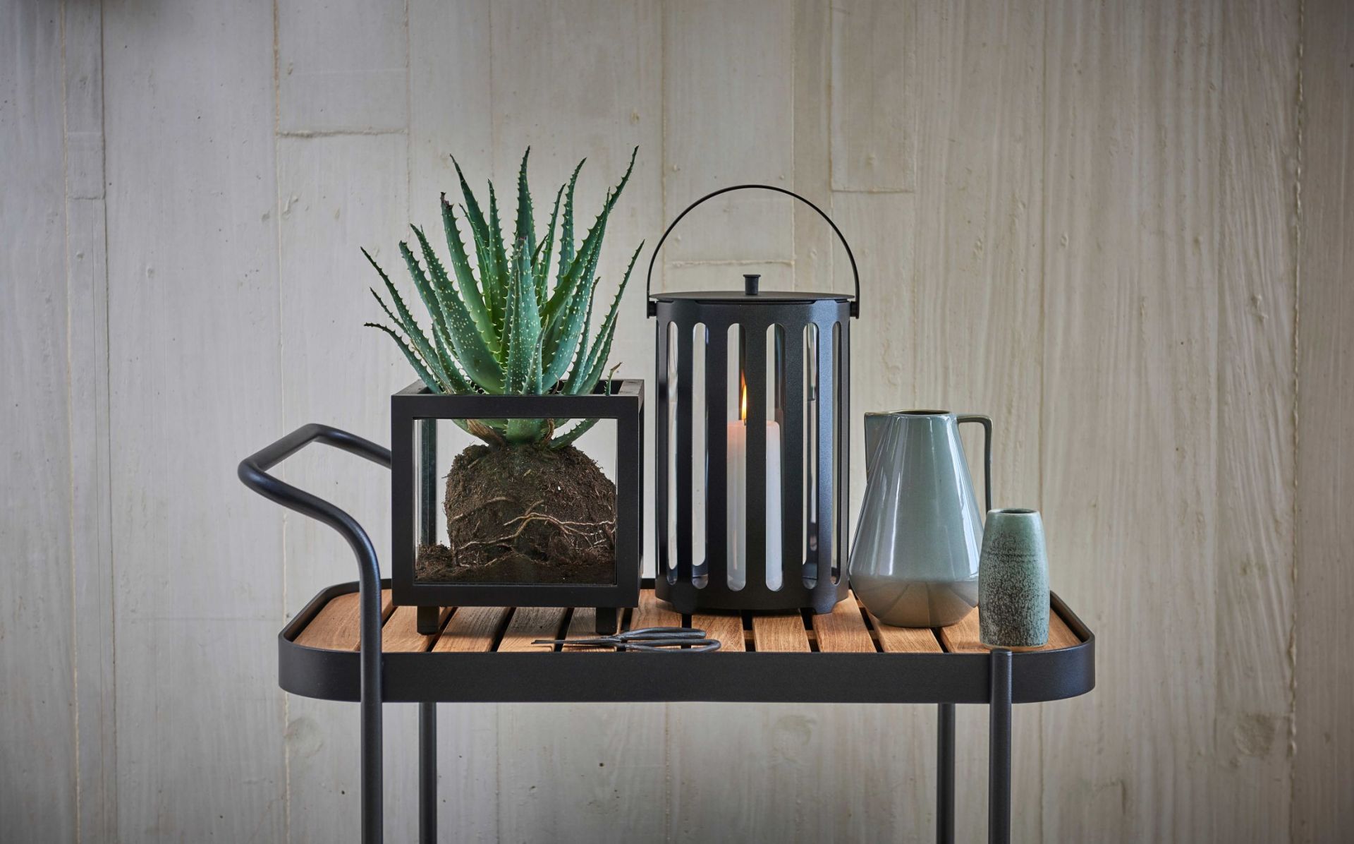 Roll Bar cart lava grey Cane-Line