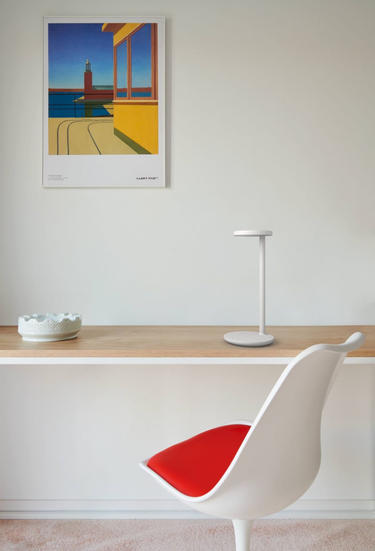 Oblique Qi Table lamp Flos