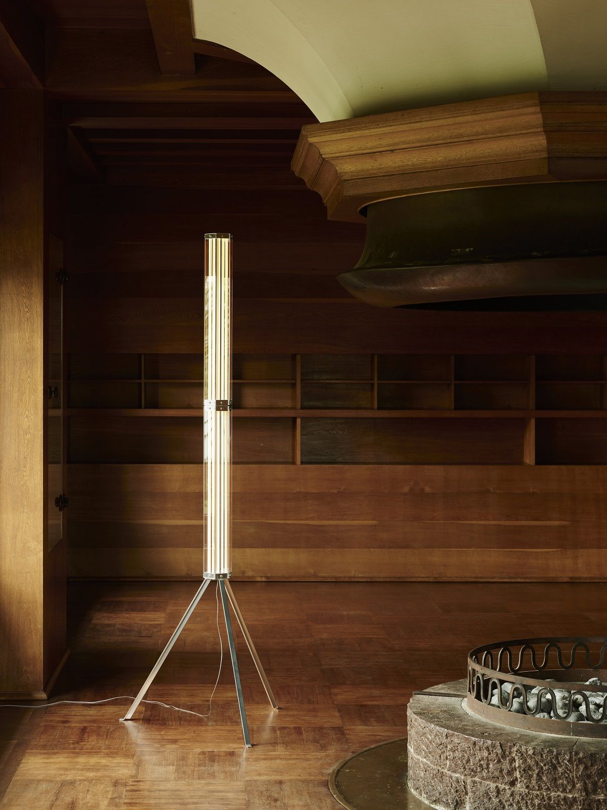 Superwire F Floor lamp Flos
