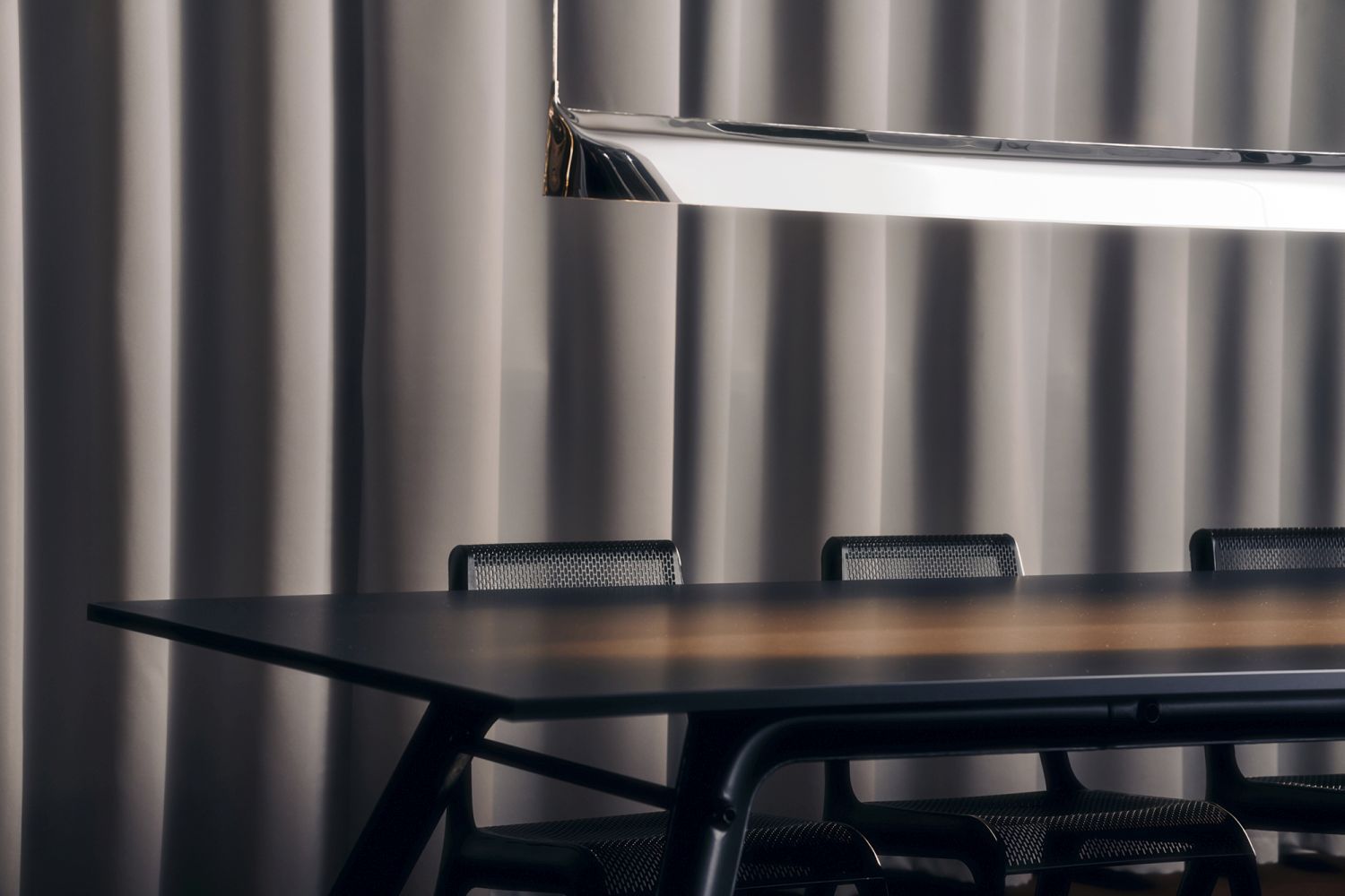 Blade 130 LED light Zieta