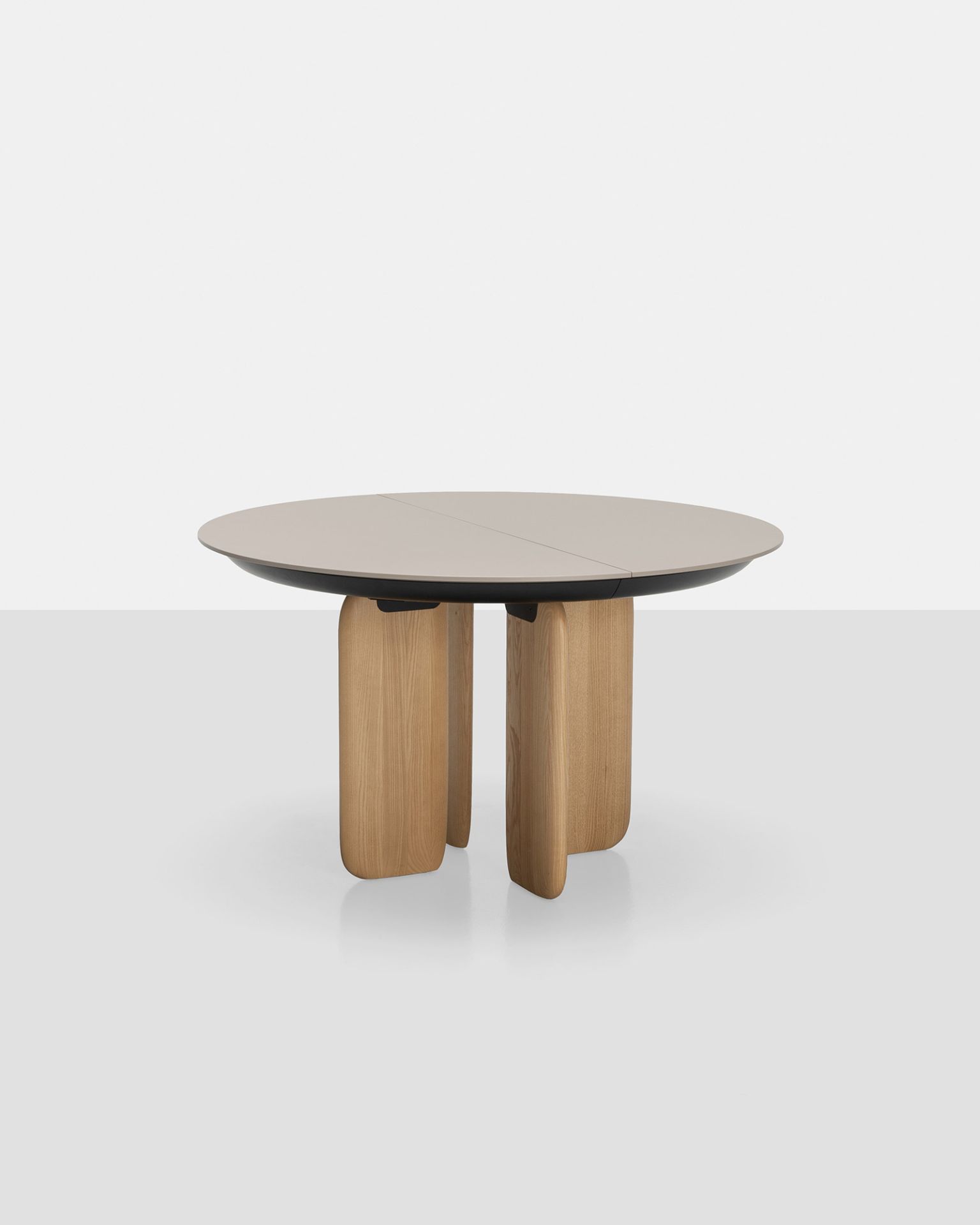 Pala Extendable table / Dining table Kristalia