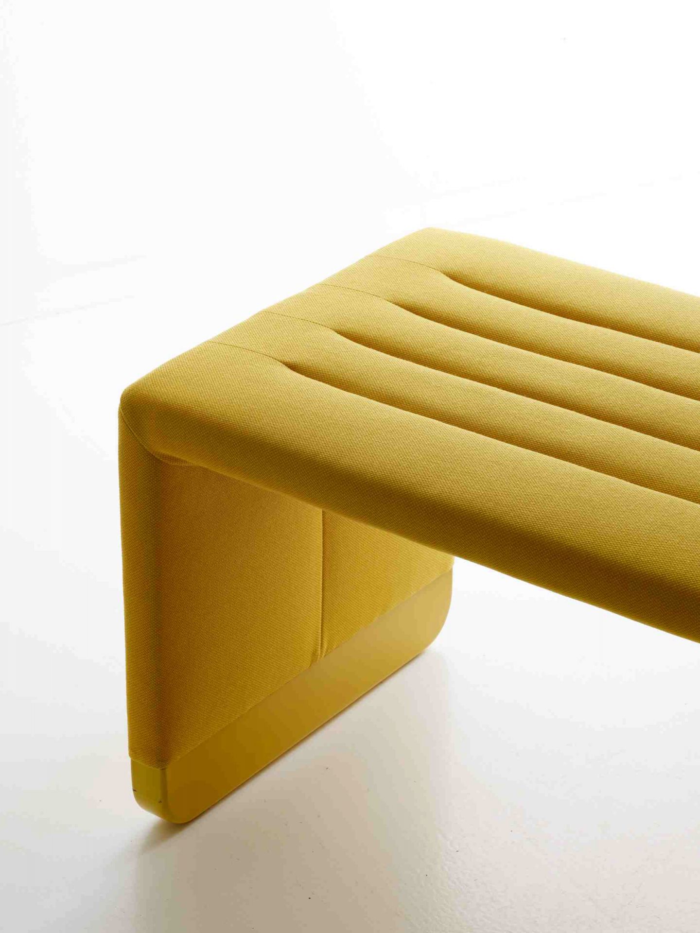 Bridge Upholstered Bench Cor