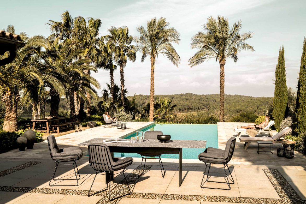 SC 41 Outdoor Table Stone Alps Glitter Janua