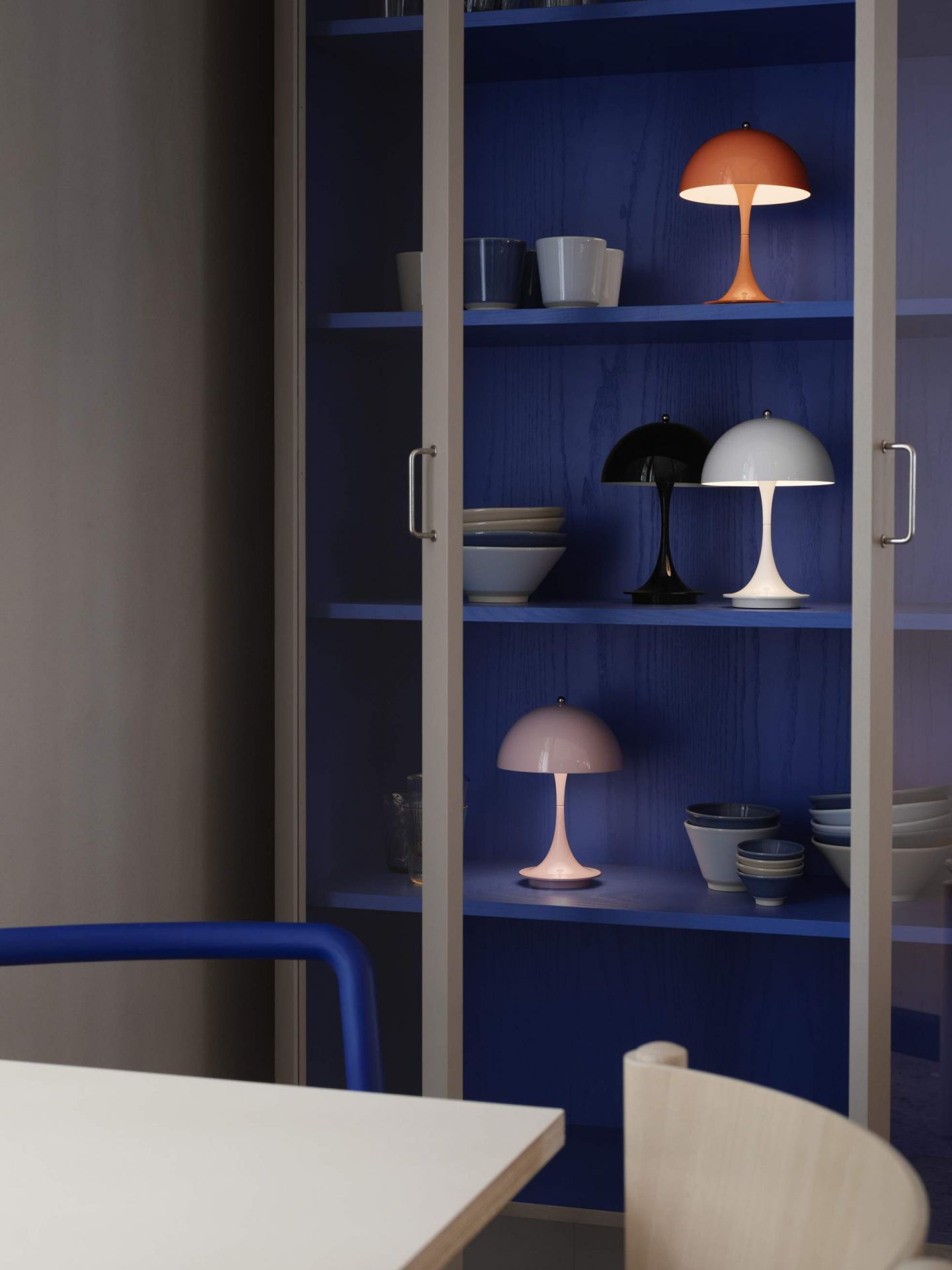 Panthella 160 Portable LED Table lamp Indoor/Outdoor Louis Poulsen Steel white SINGLE PIECES