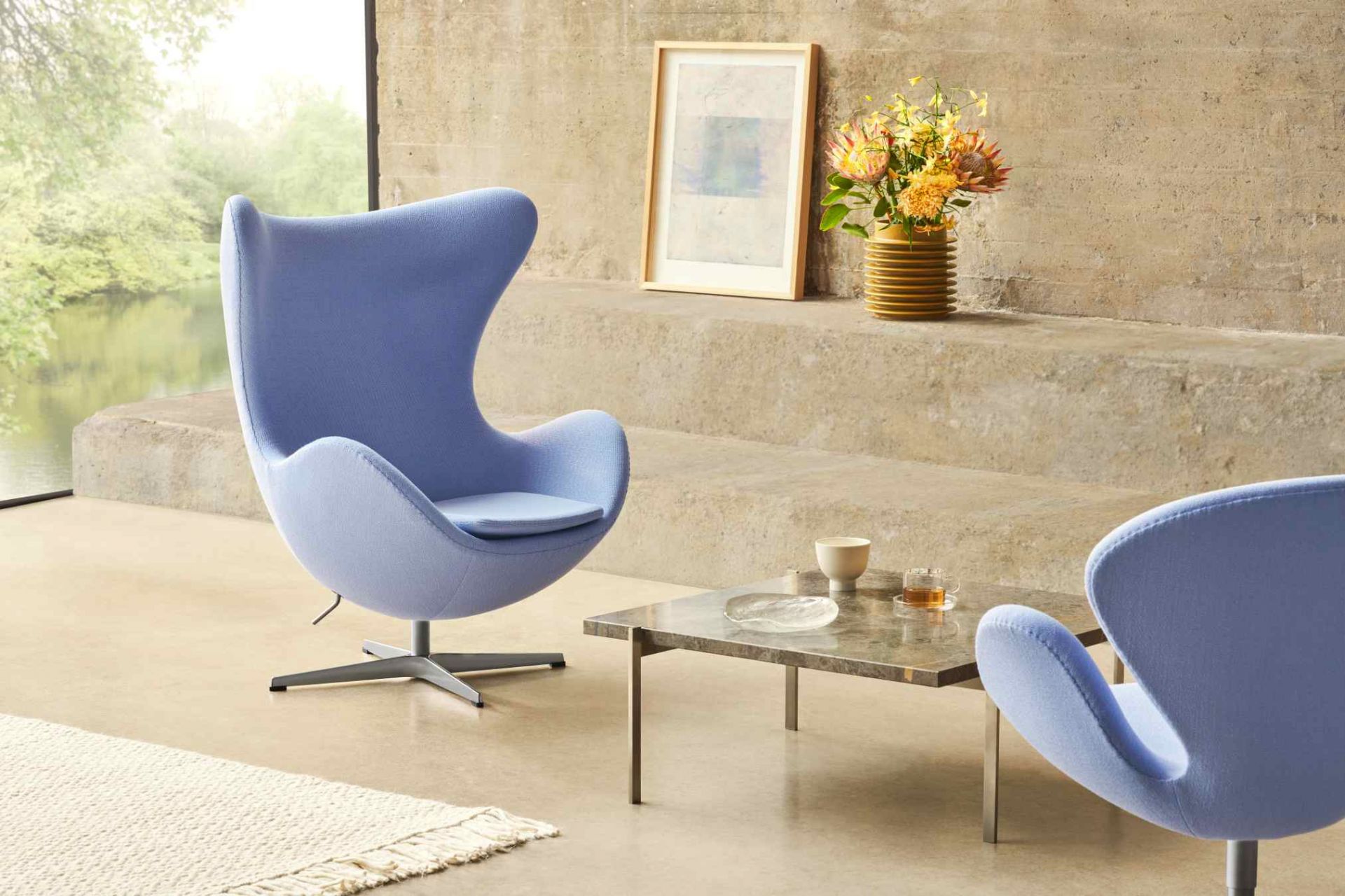 PK61 A Coffee table Fritz Hansen