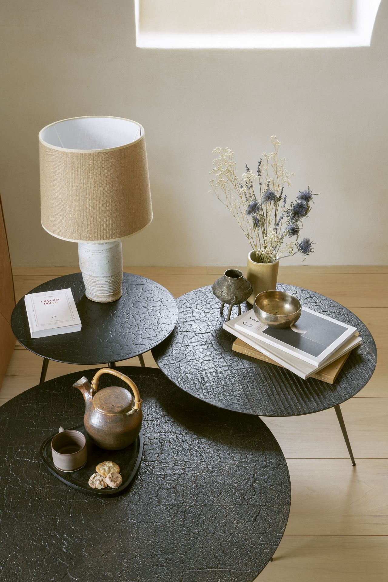 Luna Coffee table ∅50 cm Ethnicraft