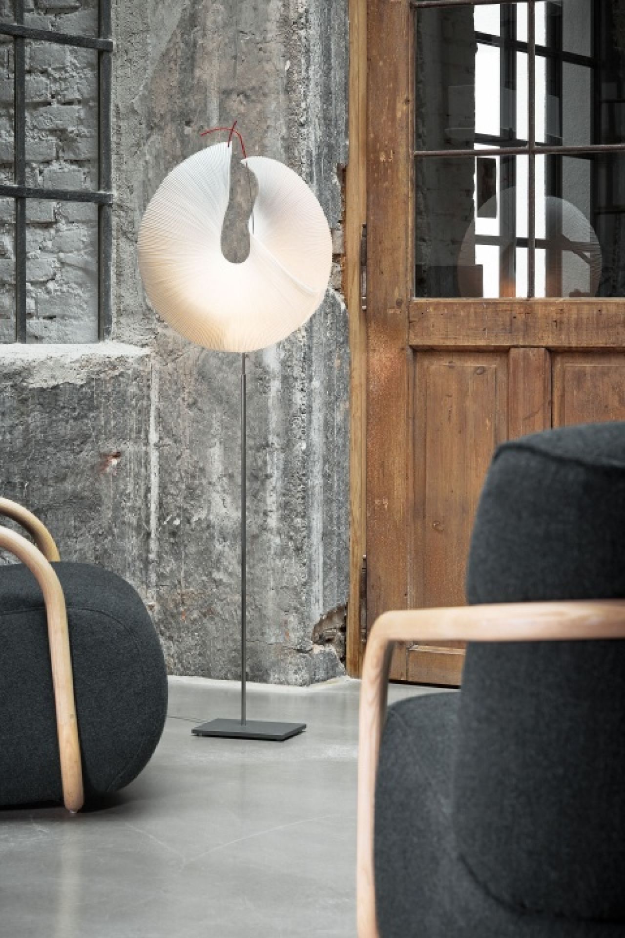 Yoruba Rose Floor lamp Ingo Maurer
