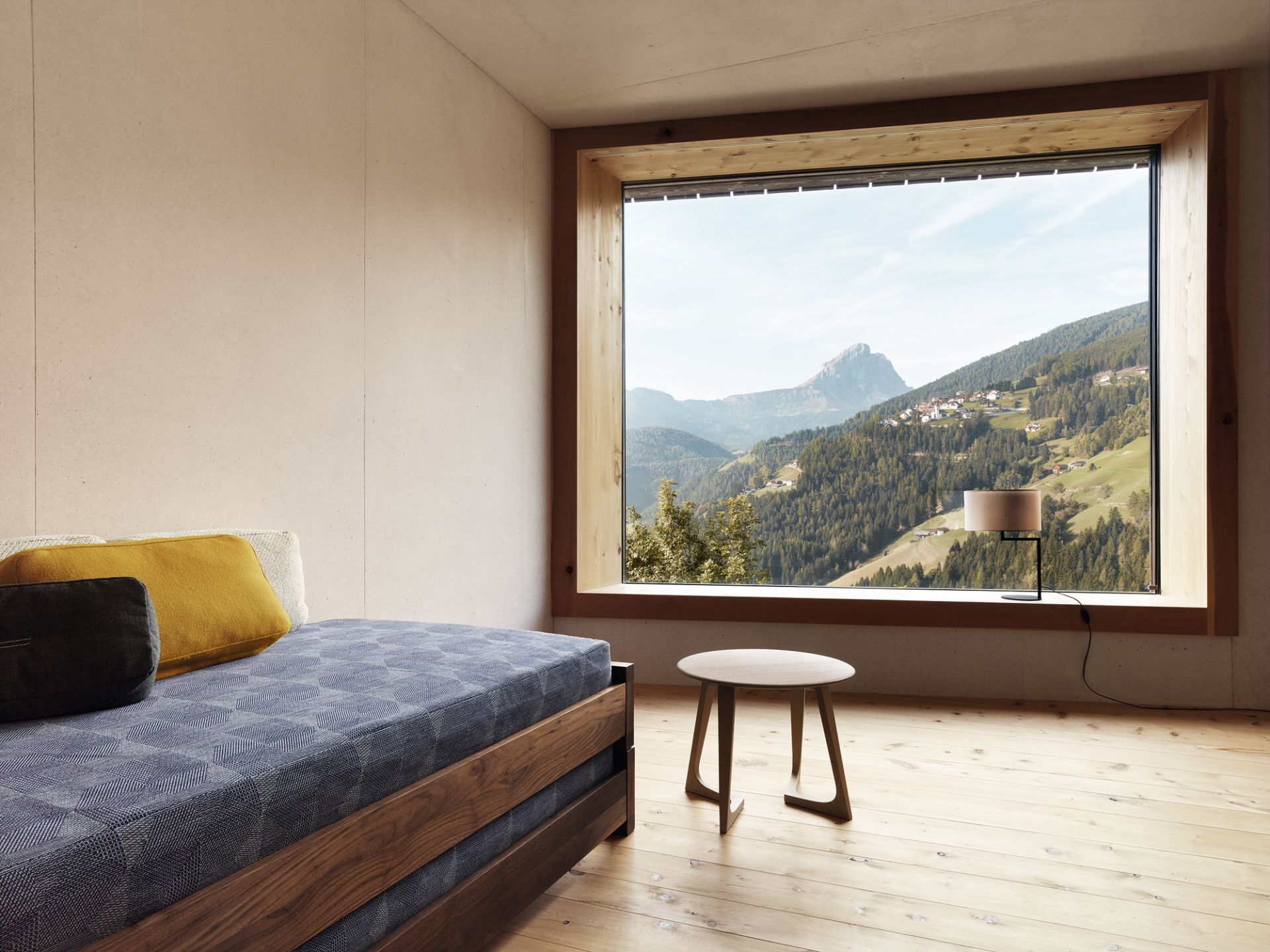 Guest 90 wood bed oak Zeitraum