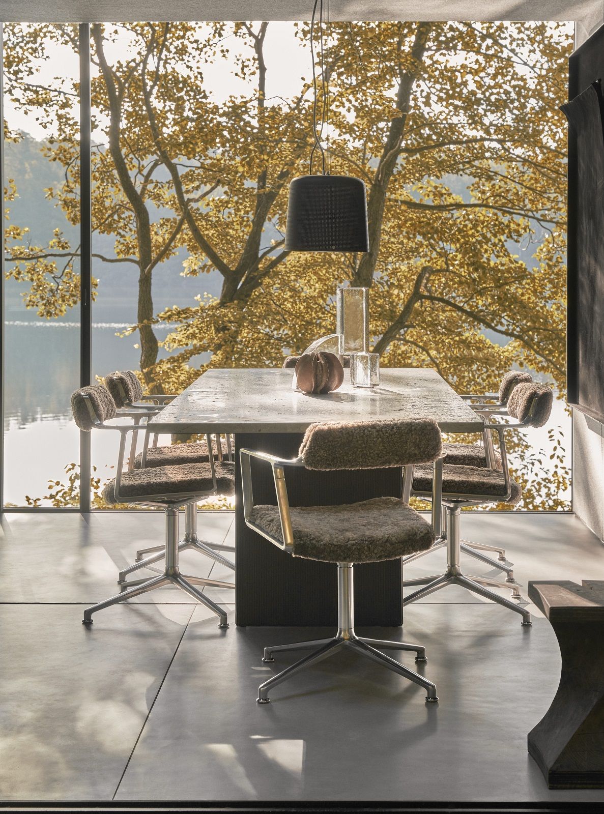 Swivel chair Curly Chair with glides SPECIAL EDITION Vipp