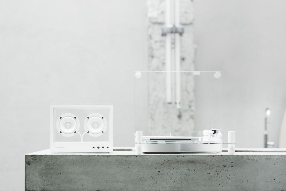 Transparent turntable Transparent