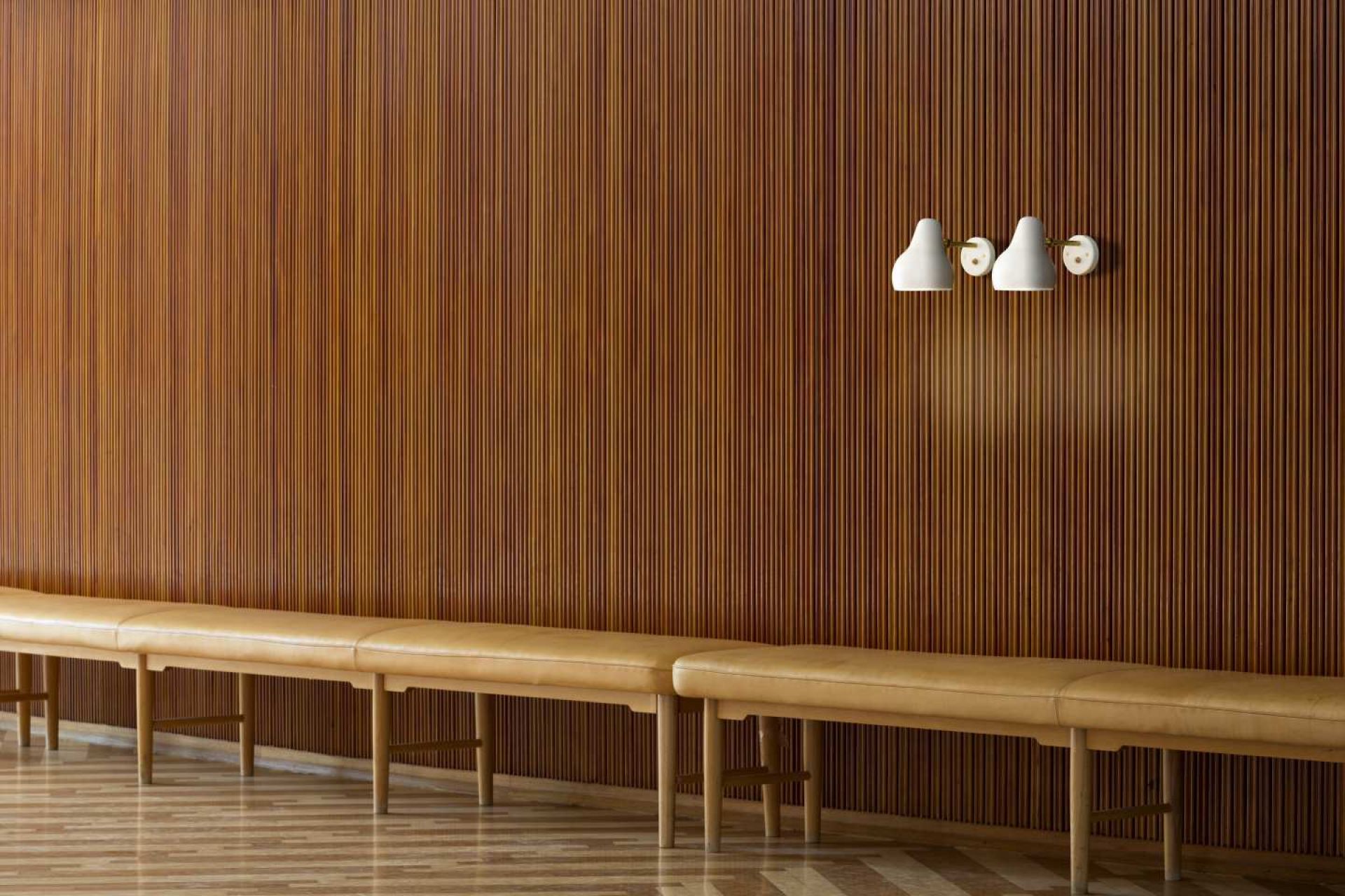 VL38 Wall lamp Louis Poulsen