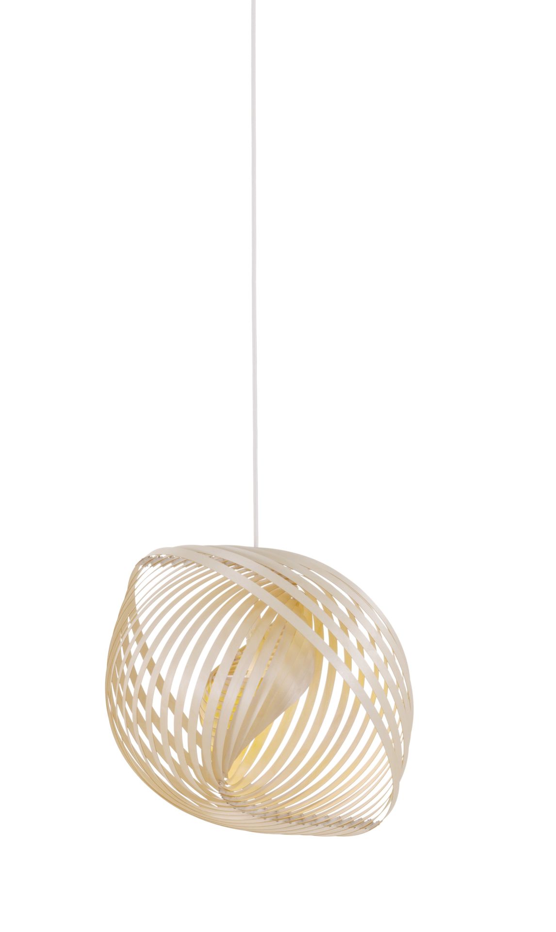 Adilo Pendelleuchte von Secto Design aus hellem Birkenholz, moderne Hängelampe für Wohnzimmer und Essbereich.